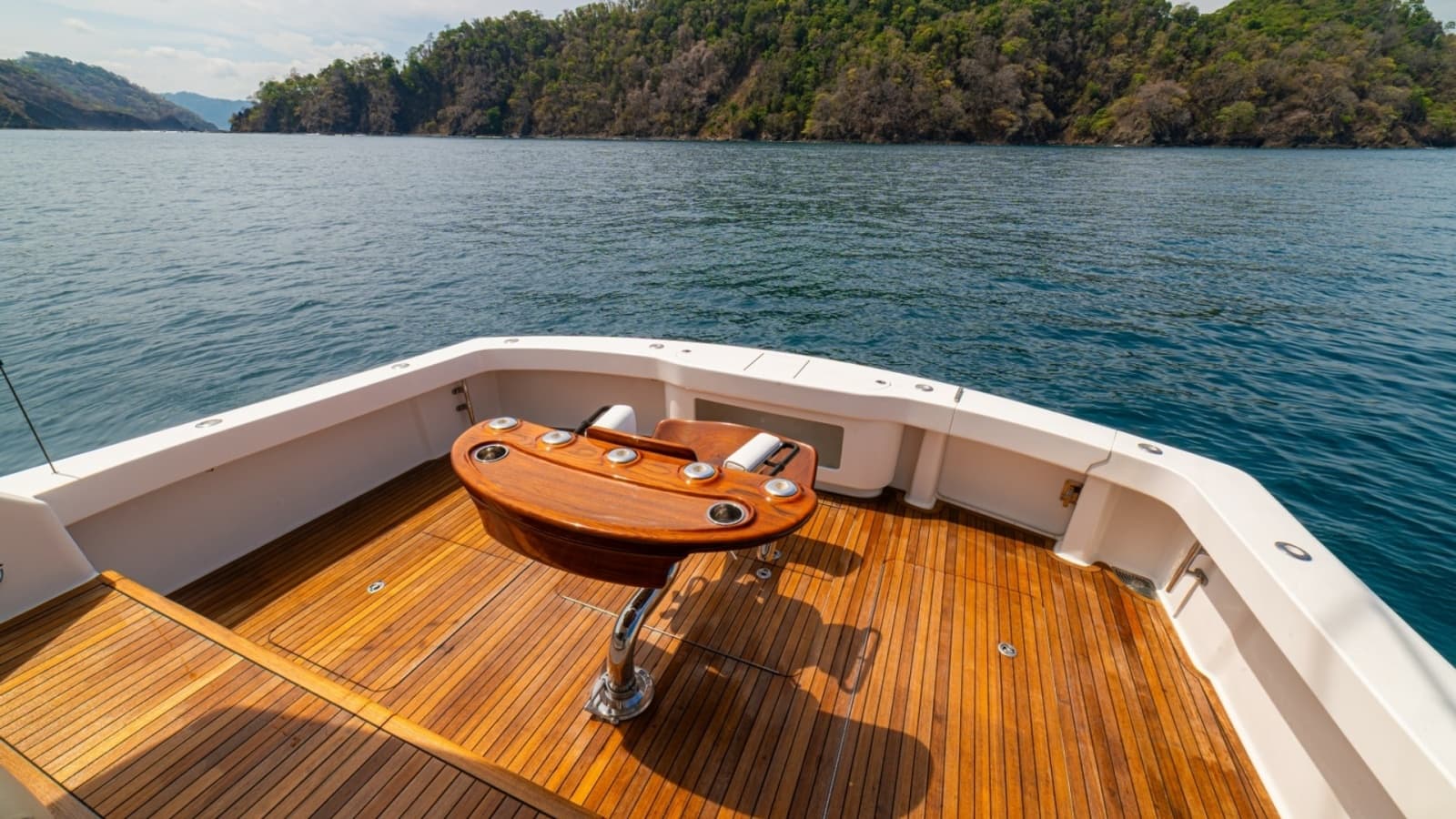 60 Viking Convertible 2012 "Contango" - Cockpit