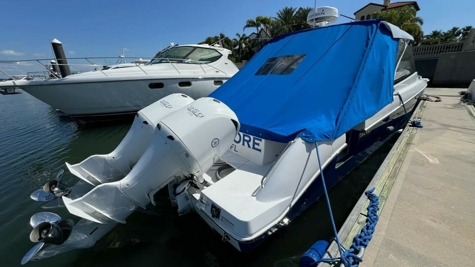 2019 Everglades 340 Dual Console- Transom