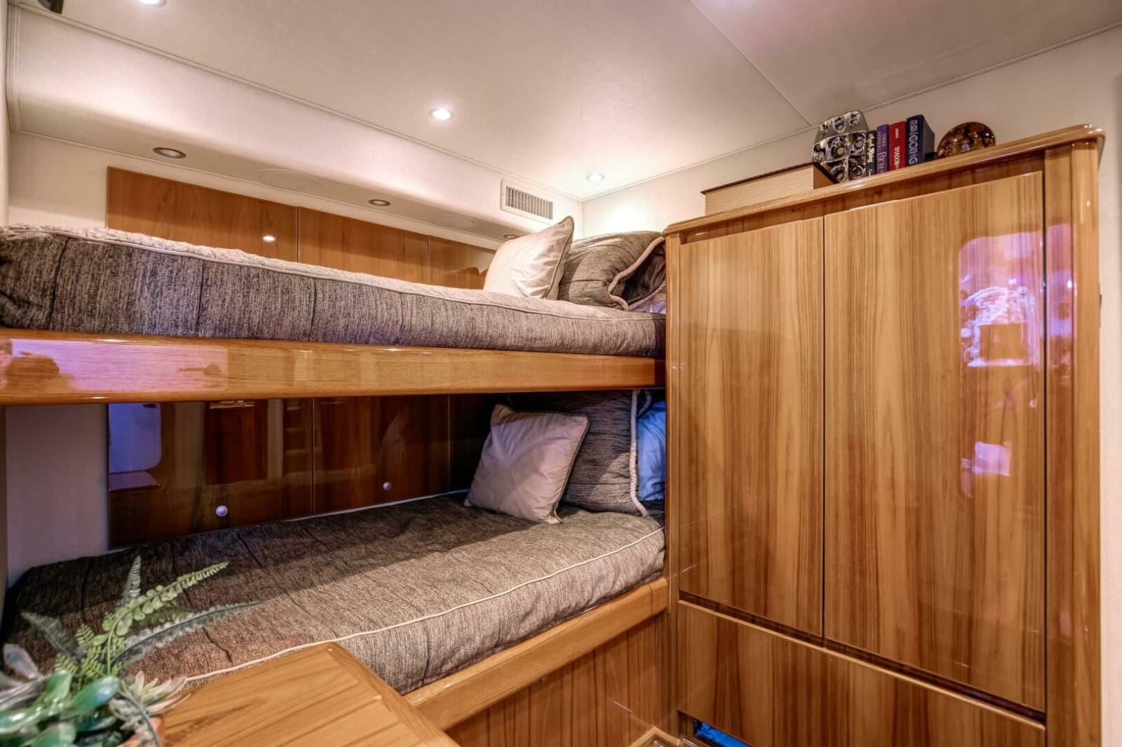 Viking 70 Convertible - Stateroom, Over/Under Berths