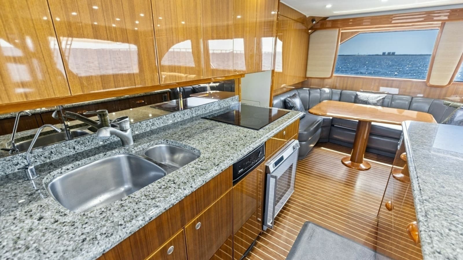 2008 Viking 68 Skybridge "Liquid Apple"