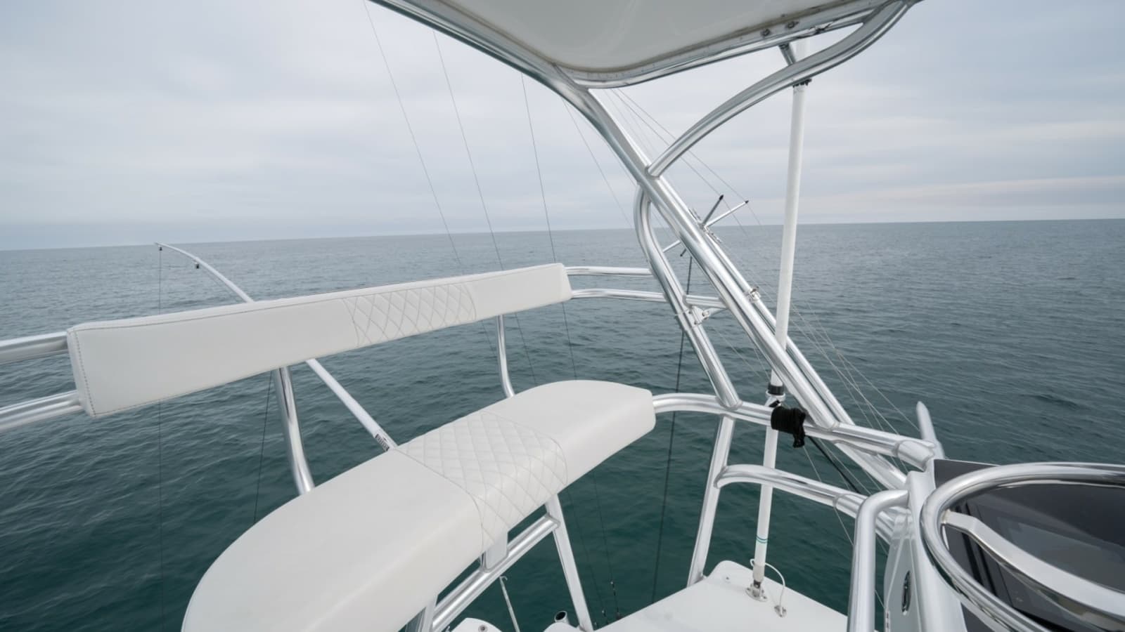 2011 Contender 40 Express