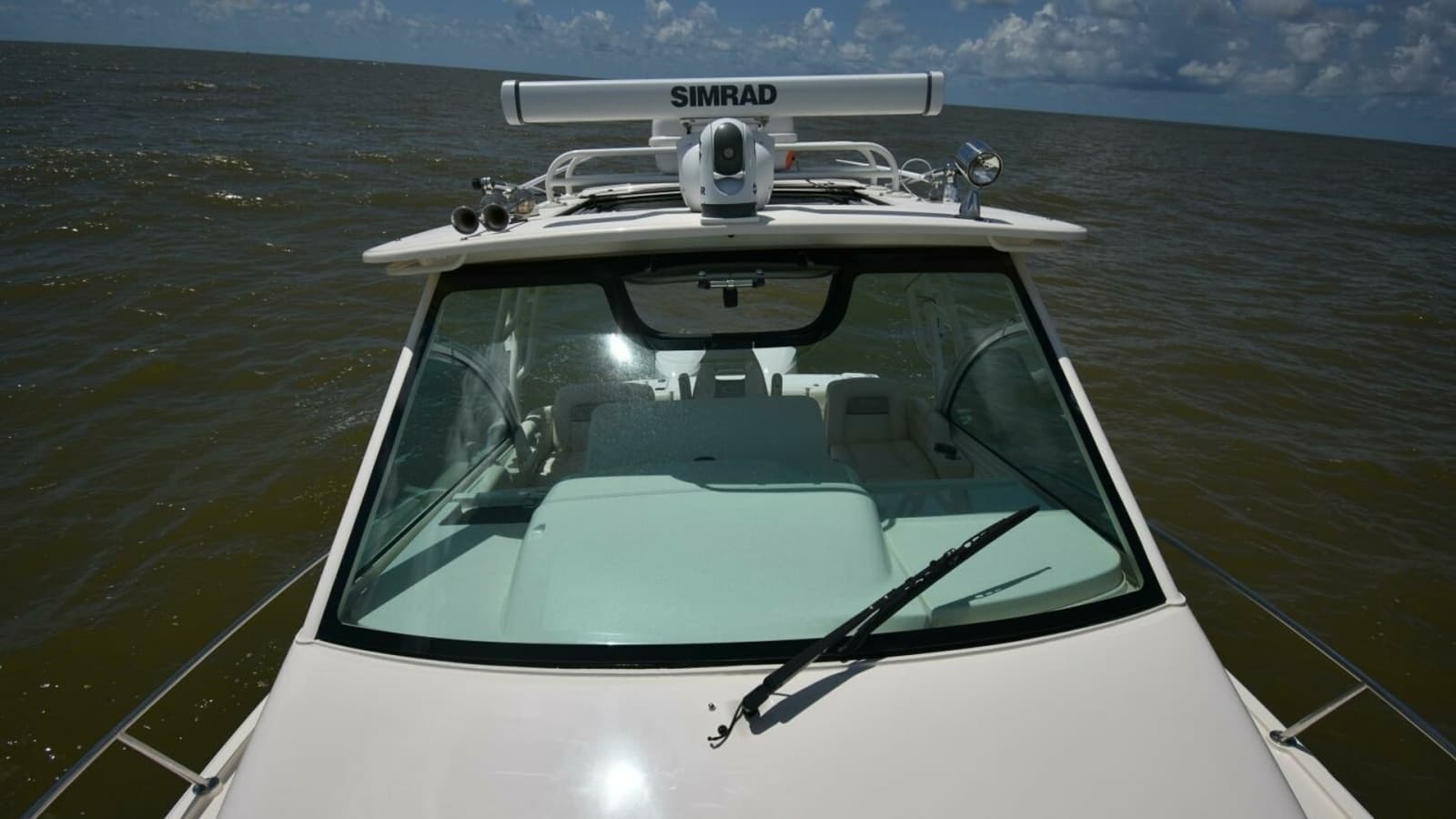 2016 Grady-White 330 Express