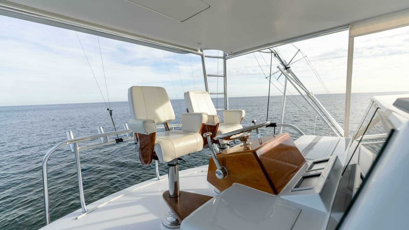 2006 Jim Smith 68 Convertible- Helm