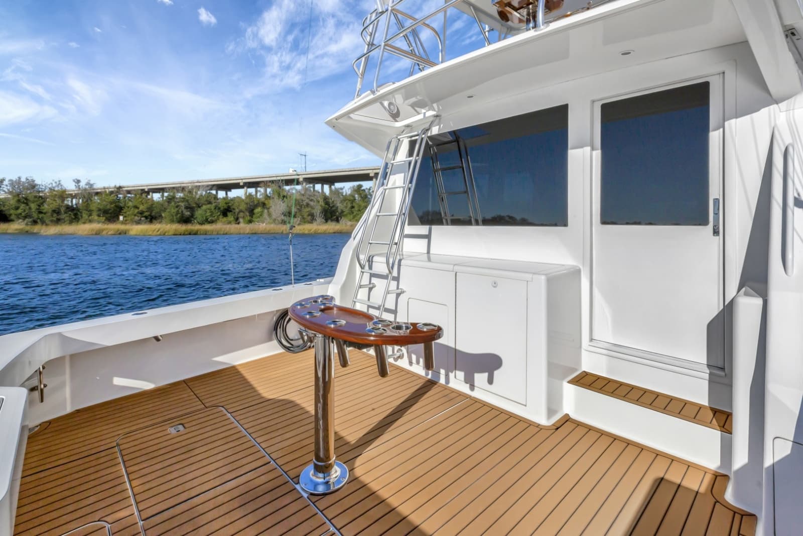 Viking 5- Lady S - Exterior Cockpit