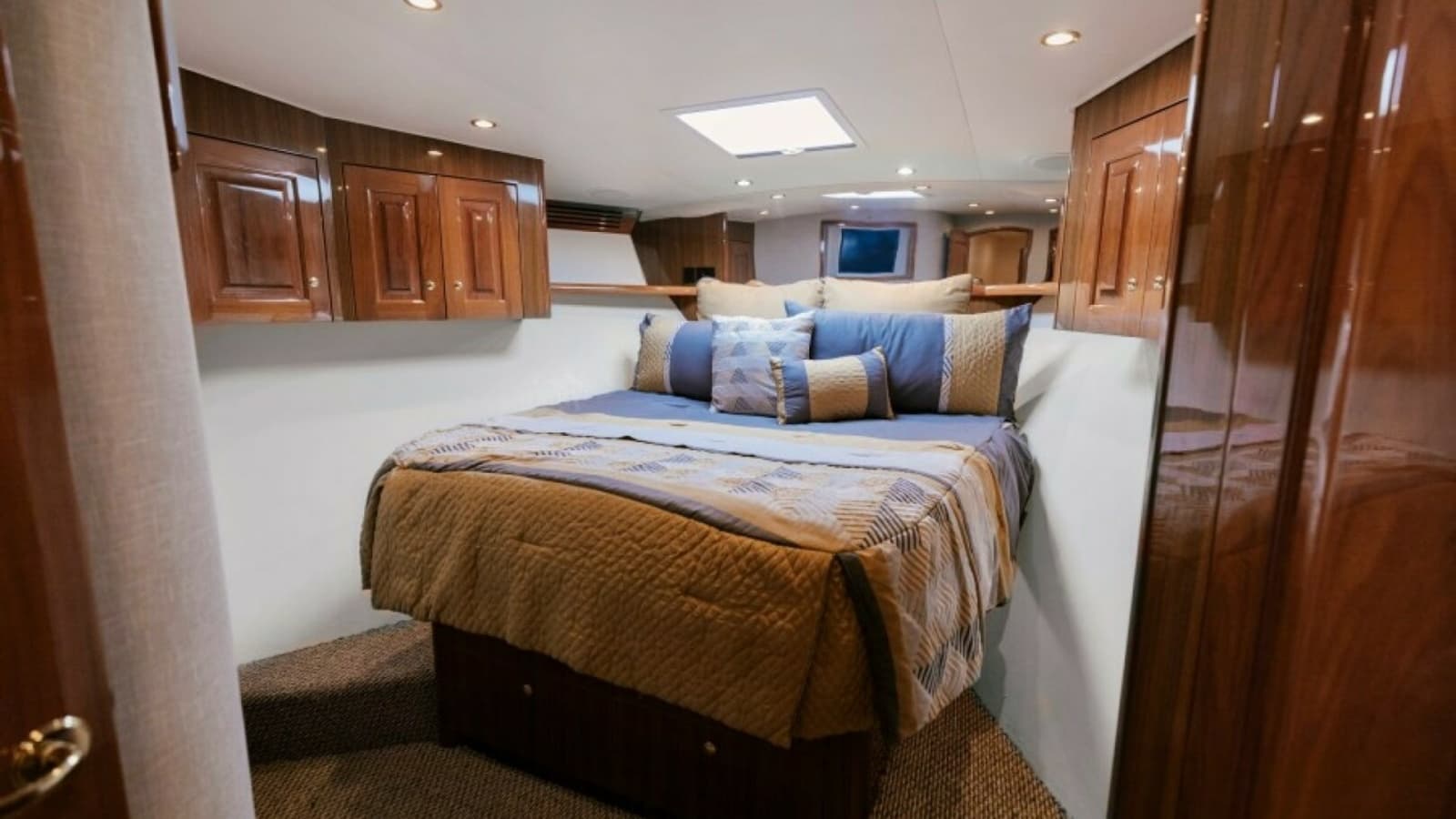 2006 Viking 74 Enclosed Bridge "KickBack" - Forward Stateroom