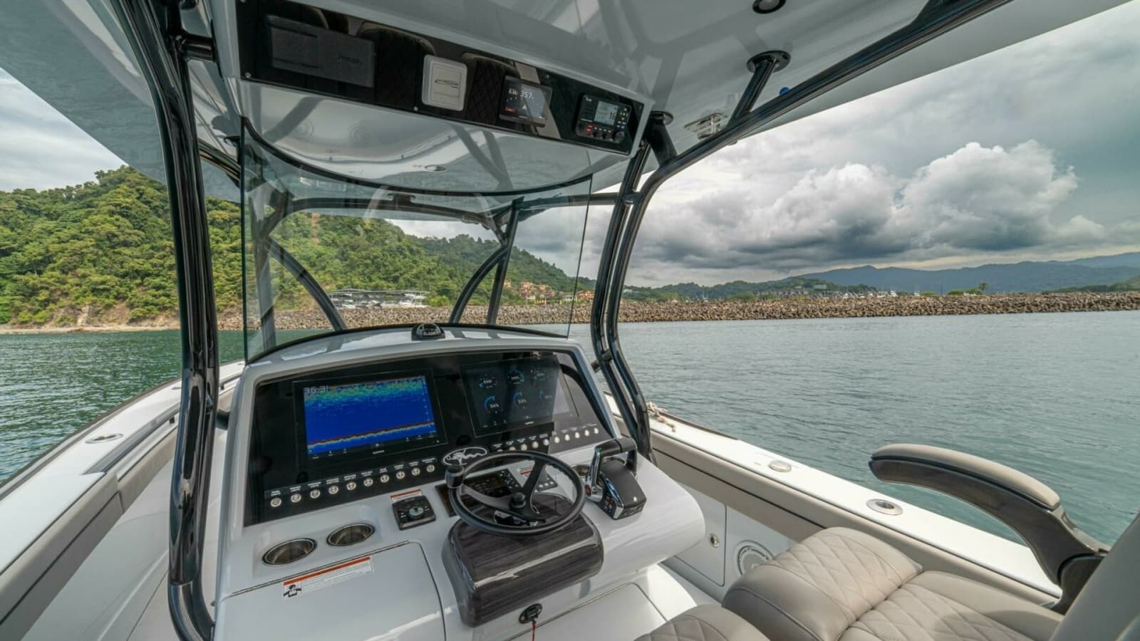 2024 Valhalla Boatworks V-33 "Shit Show"