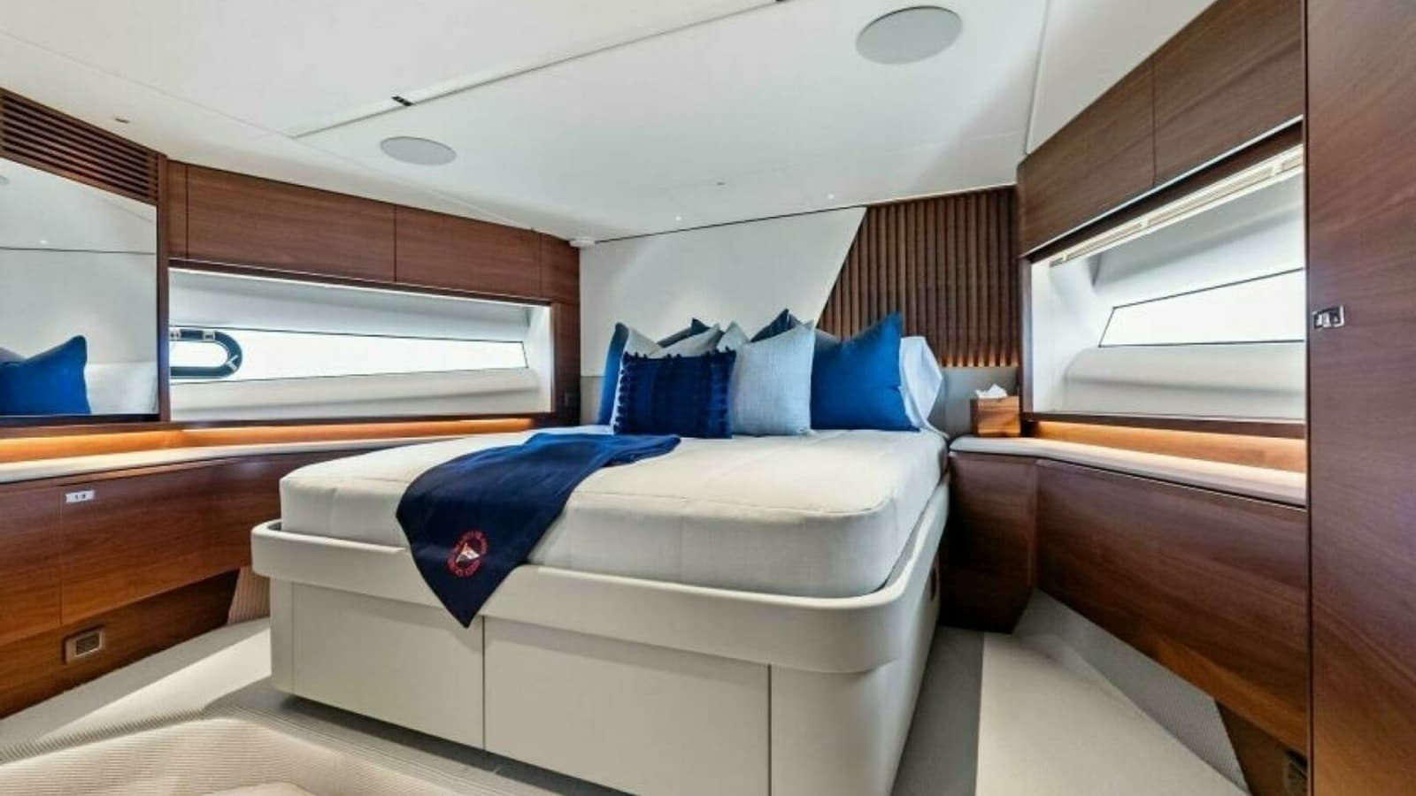 2024 Princess Y72 Motor Yacht