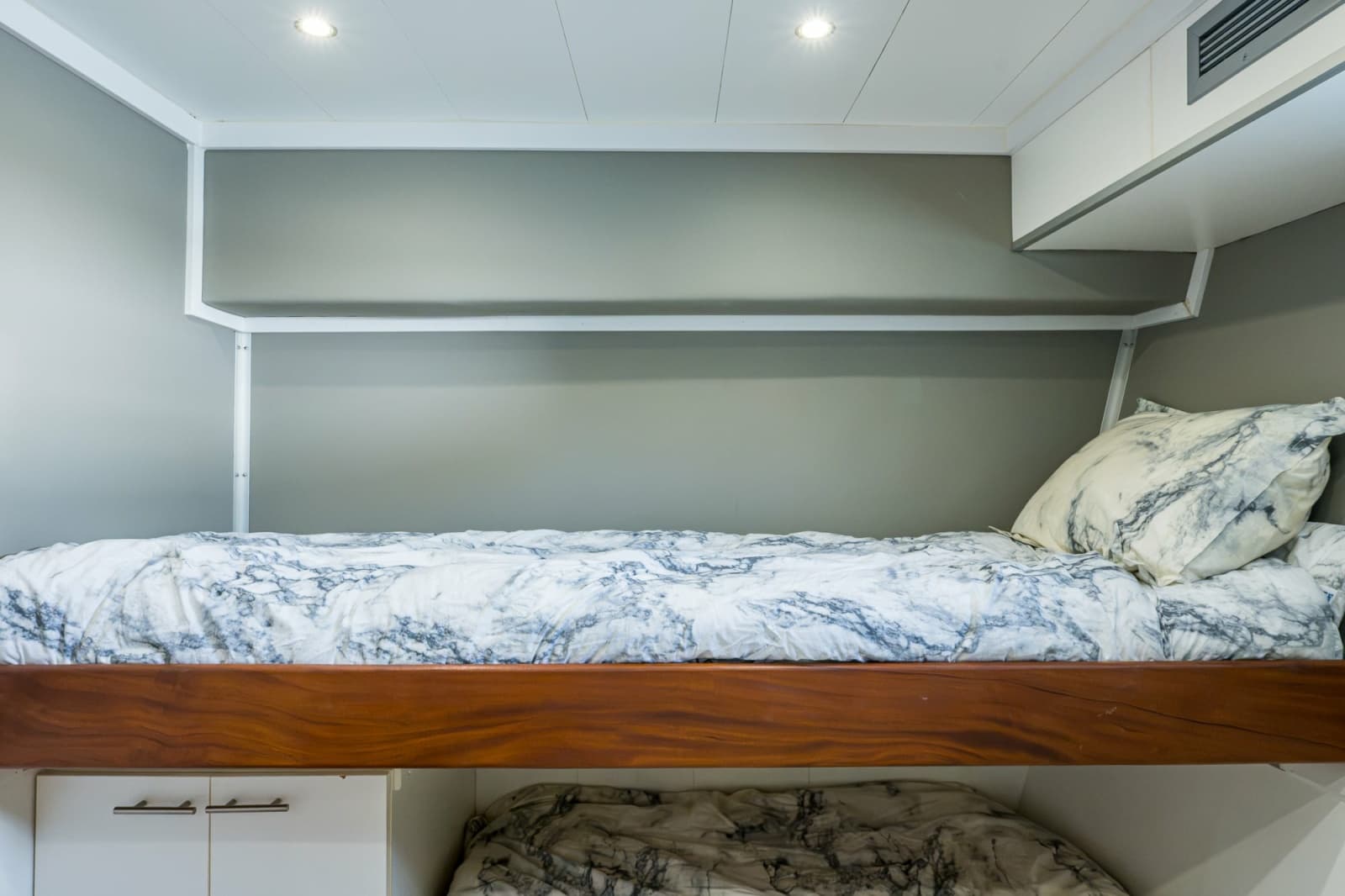 2013 Ocean Voyager 95 Expedition