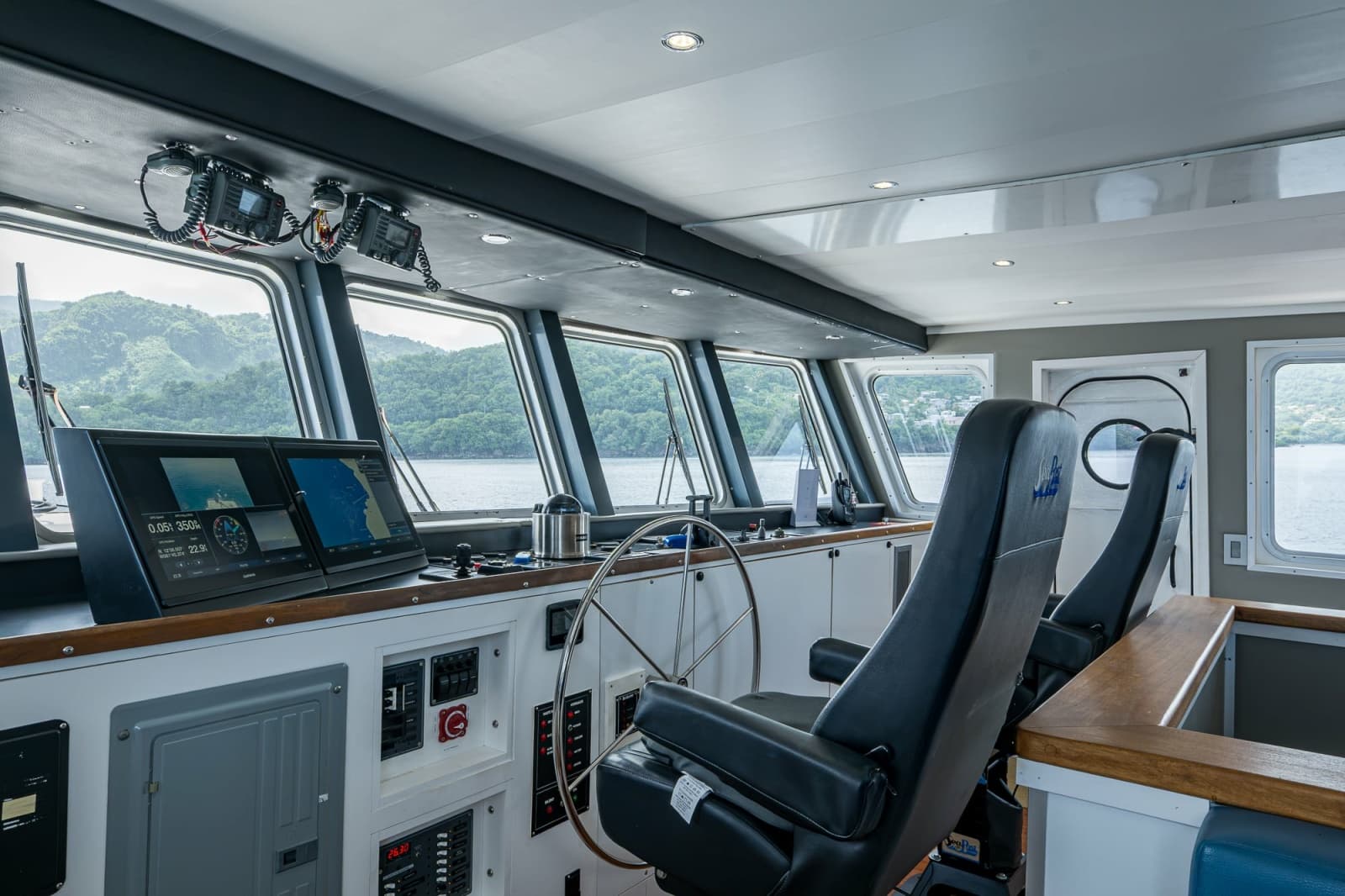 2013 Ocean Voyager 95 Expedition