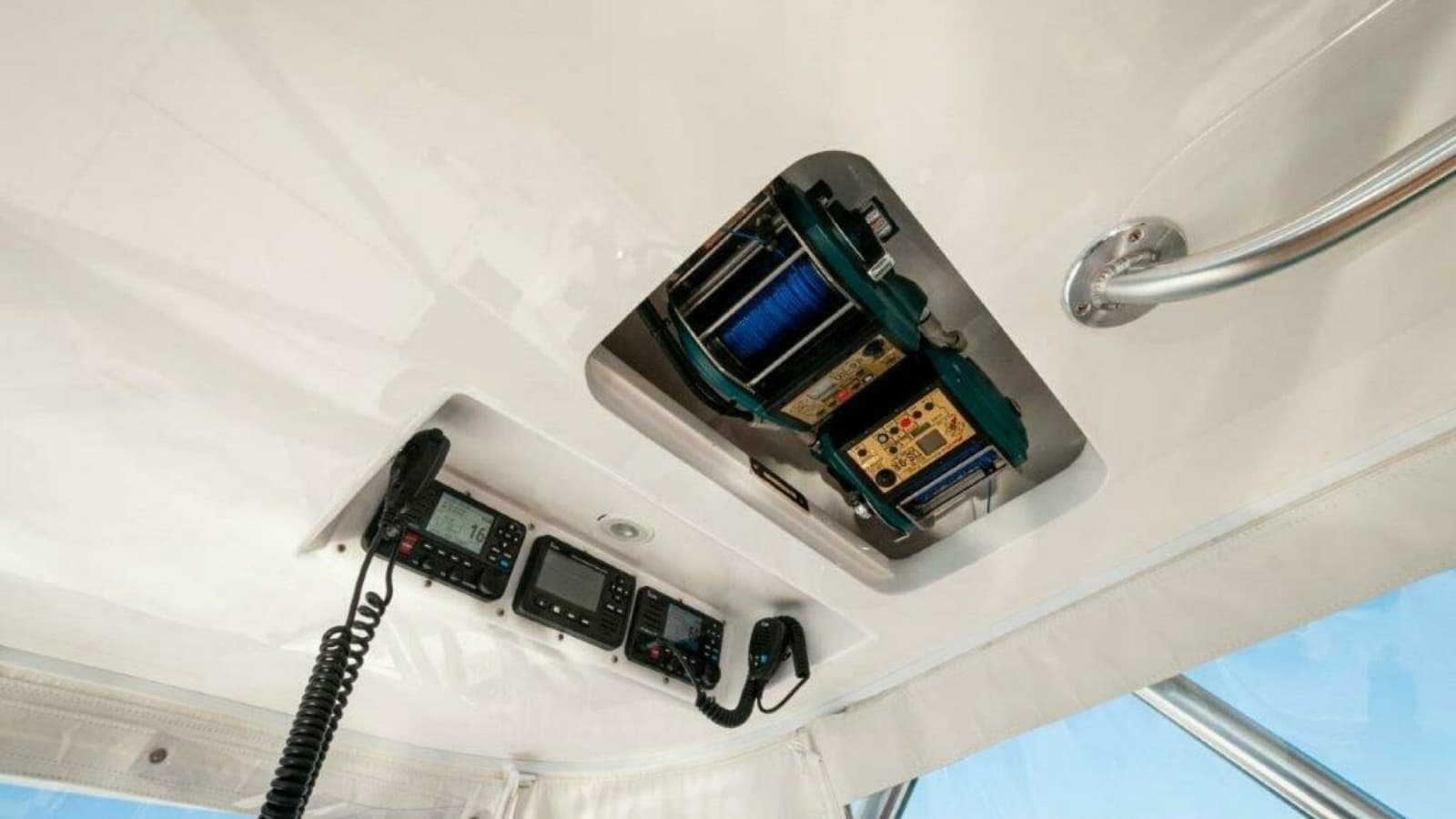 2024 Maverick Yachts Costa Rica 36 Walkaround- GAME ON- Helm