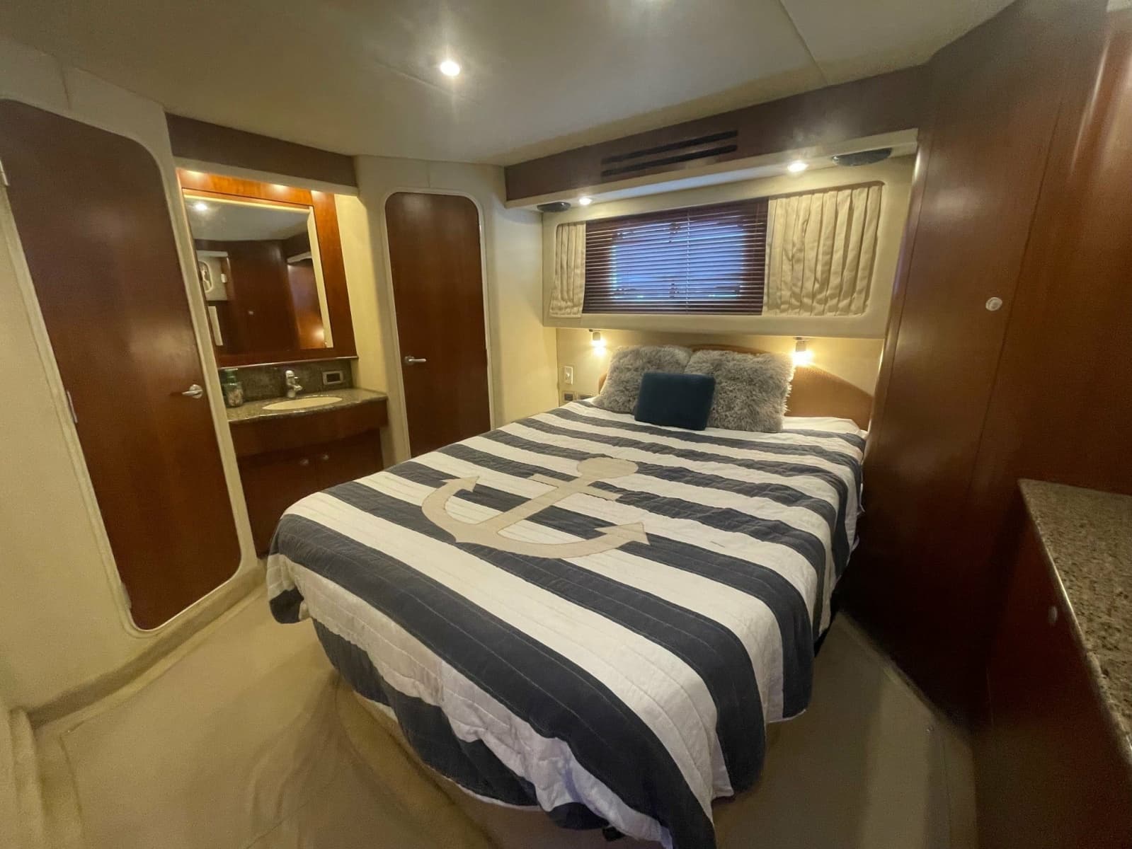 2006 Sea Ray 40 MY