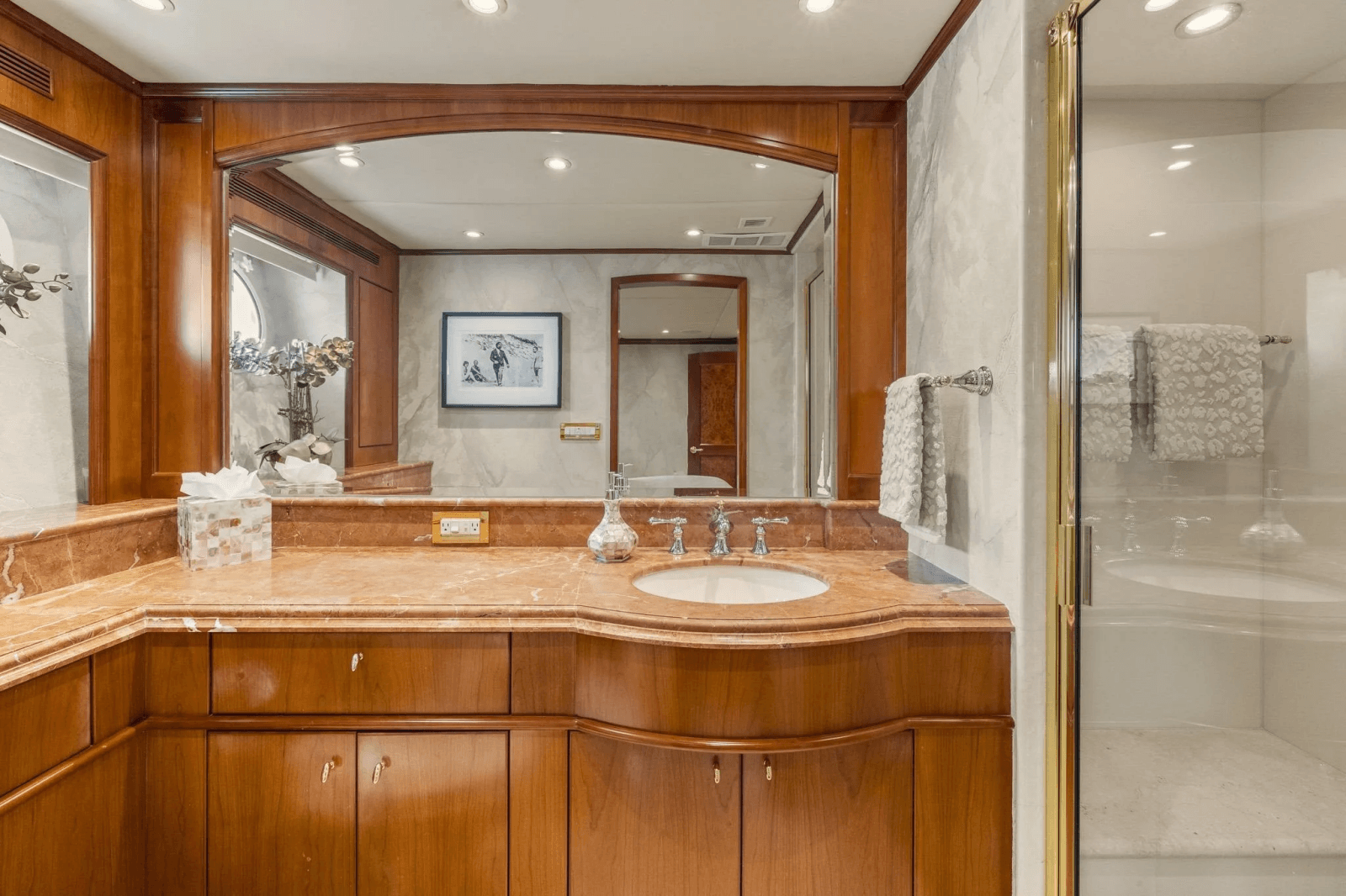 1999 Trinity Yachts Raised Pilothouse