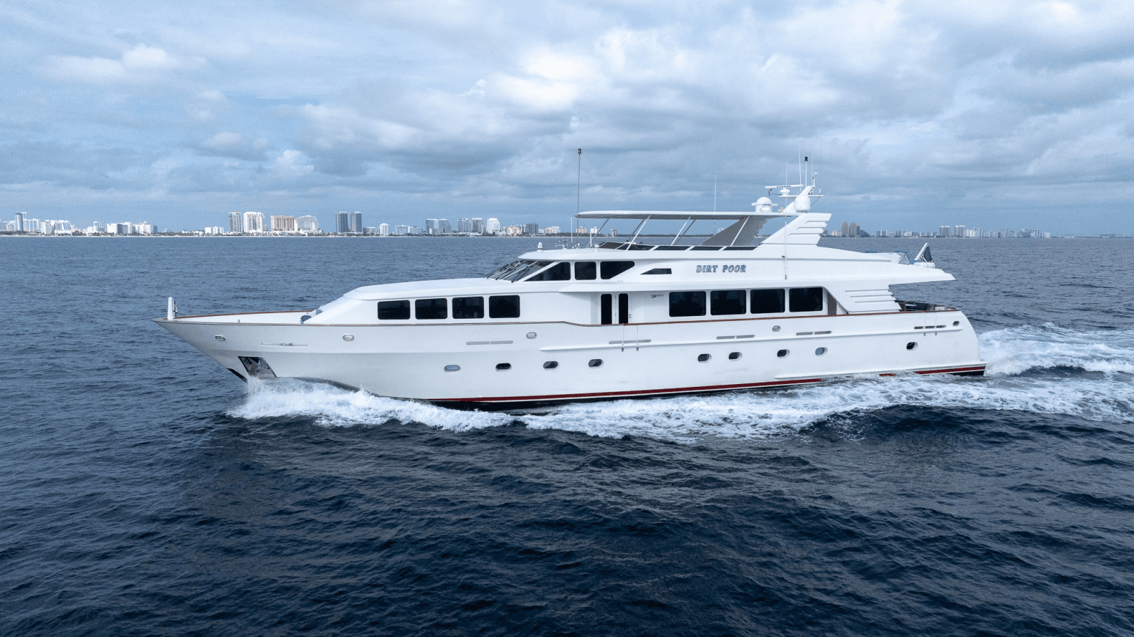 1999 Trinity Yachts Raised Pilothouse