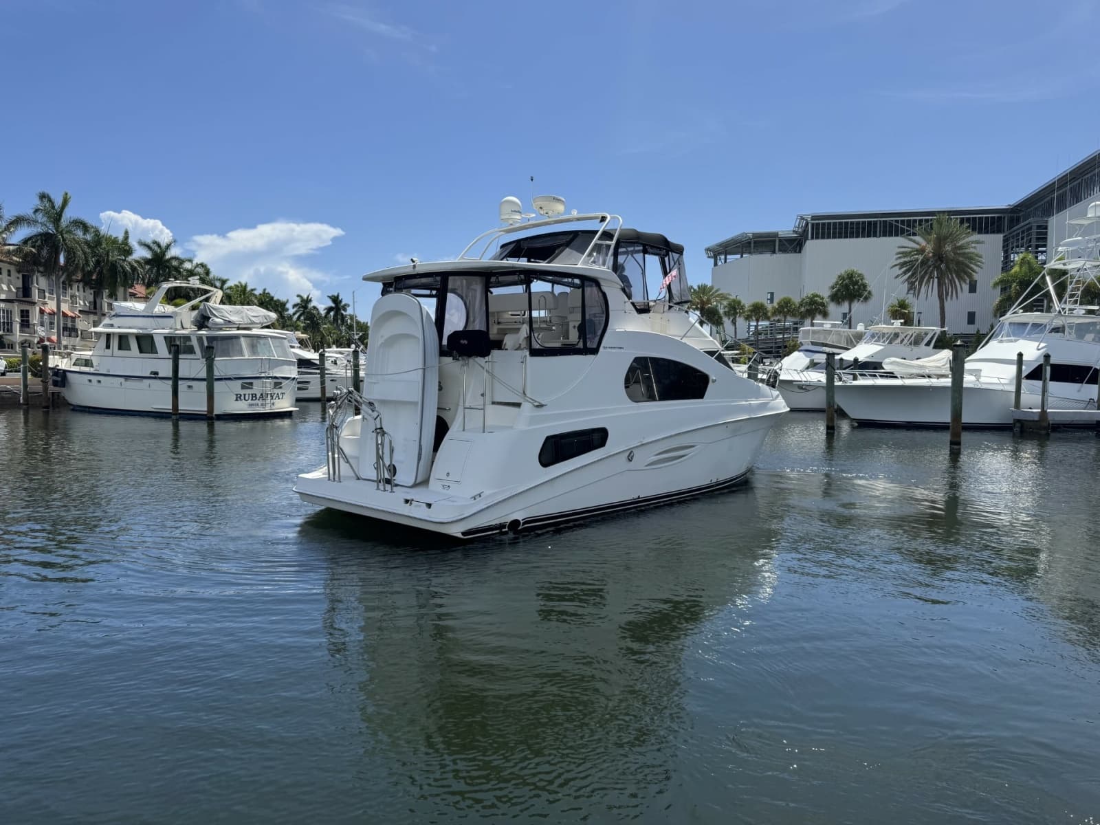 2005 Silverton 39 Motor Yacht