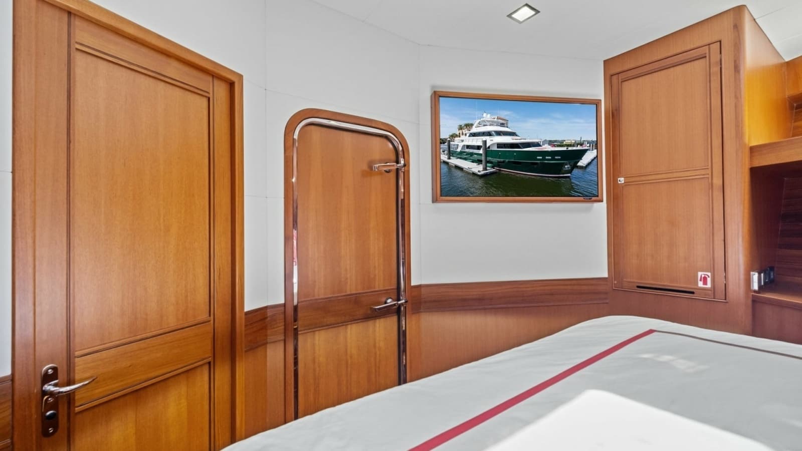 2024 Marlow 90 V - Artemis II