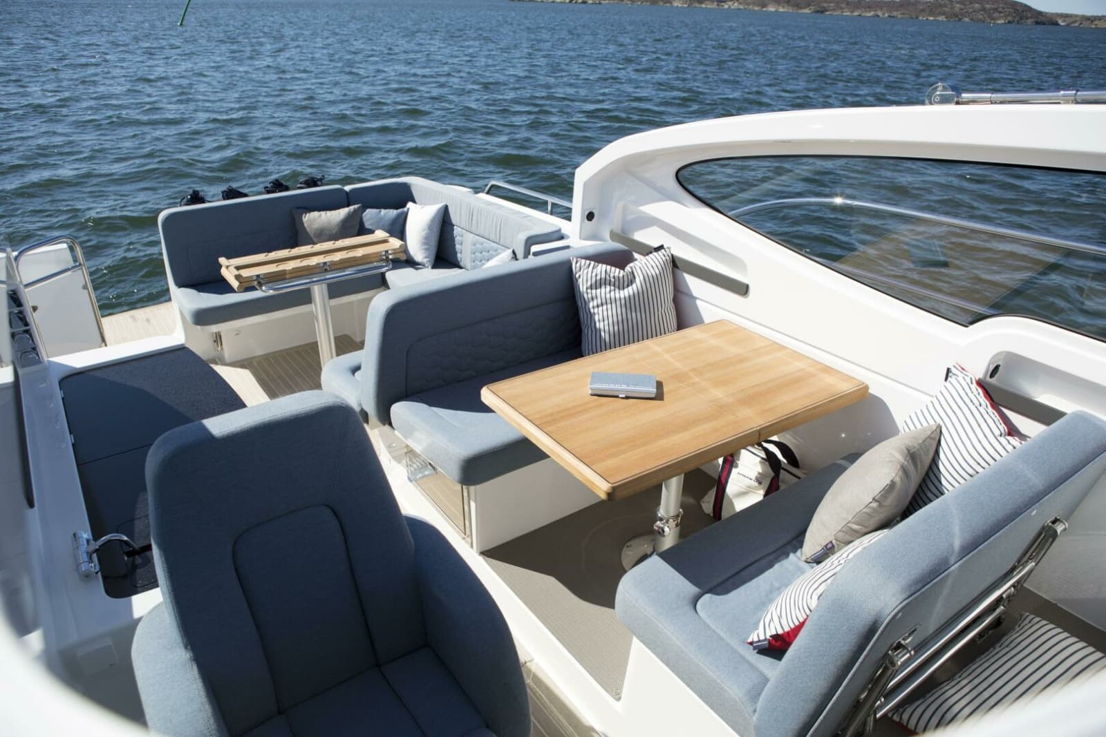 Nimbus 305 Drophead Seating