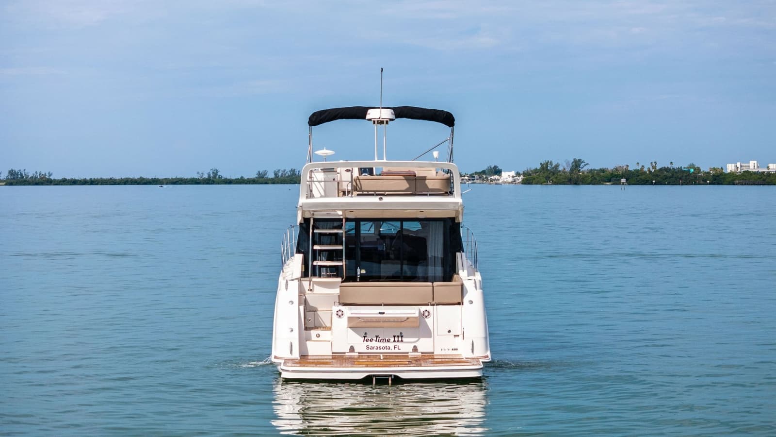Aft View with Flybridge