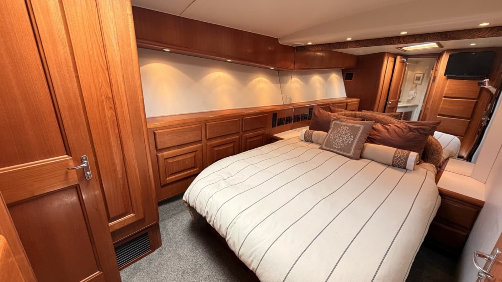 1994 Viking 50 Convertible "Wild Rice" - Master Stateroom with Wood Finish