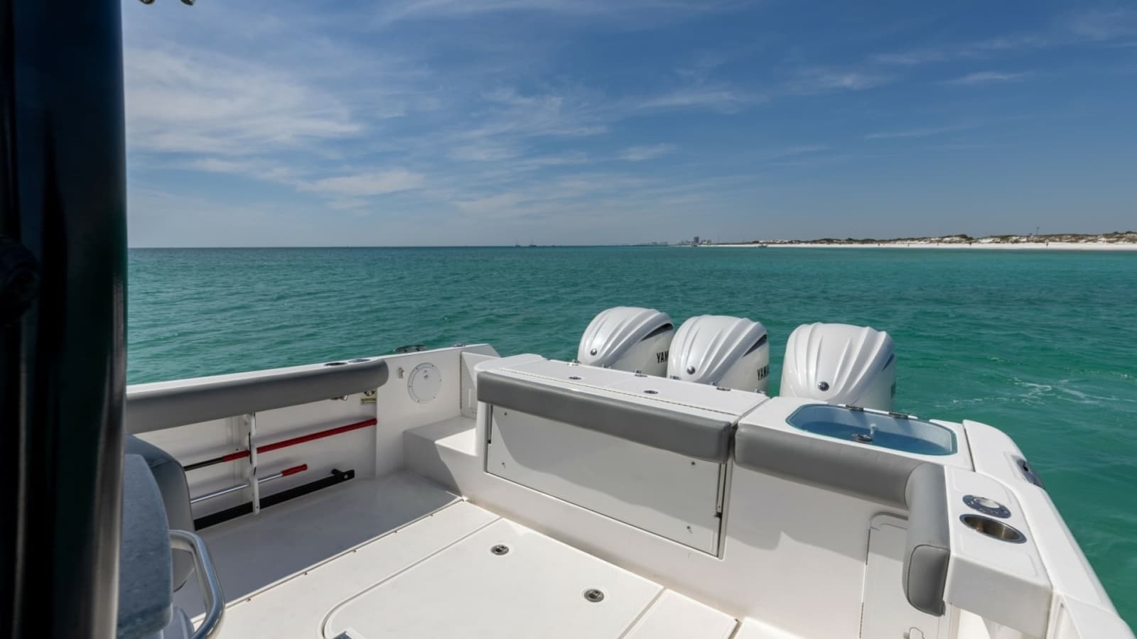 2023 Everglades 365 CC-