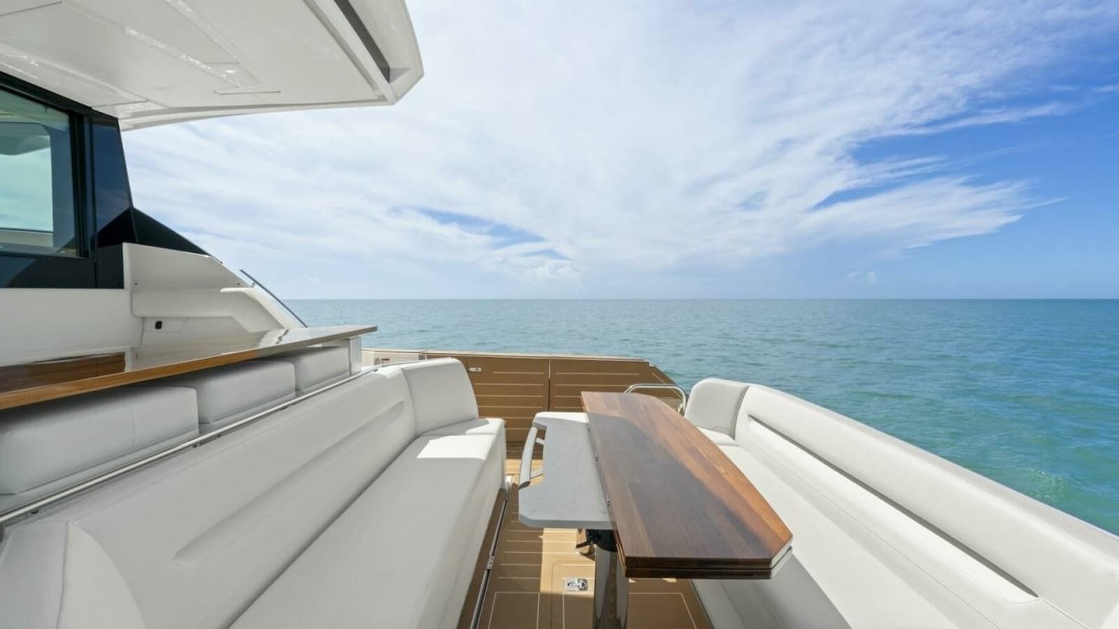 2023 Tiara Yachts EX 60