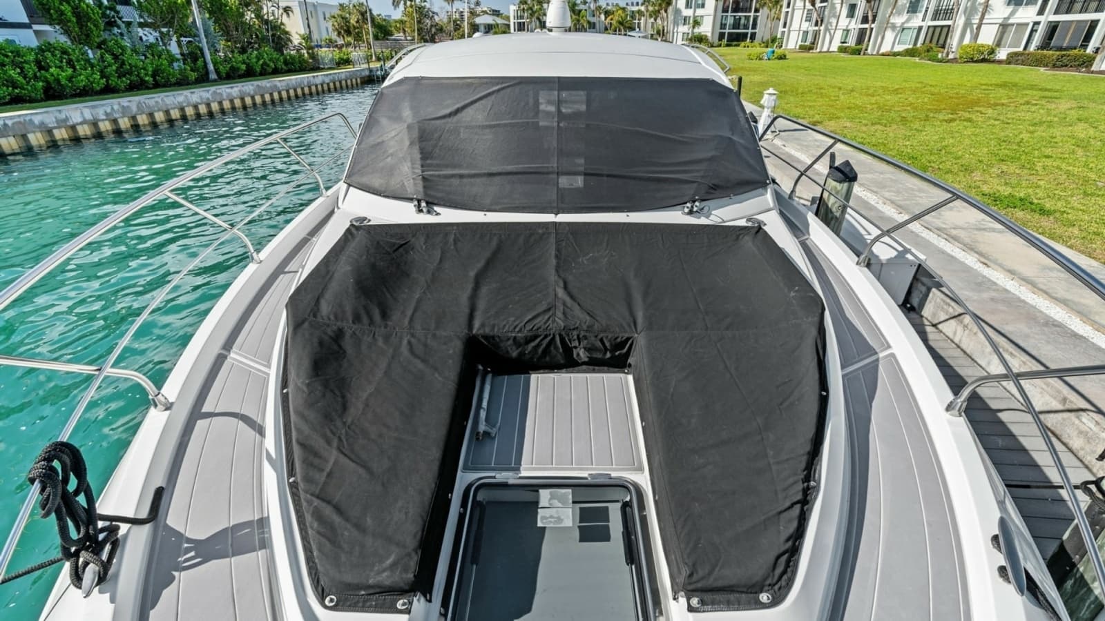 2019 Cruisers Yachts 42 Cantius 'Truly Ineffable'