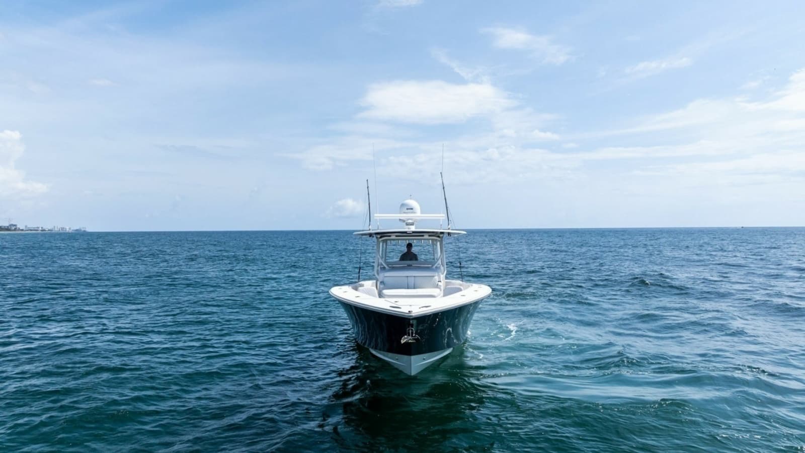 2020 Jupiter 43 SF MENACE Profile