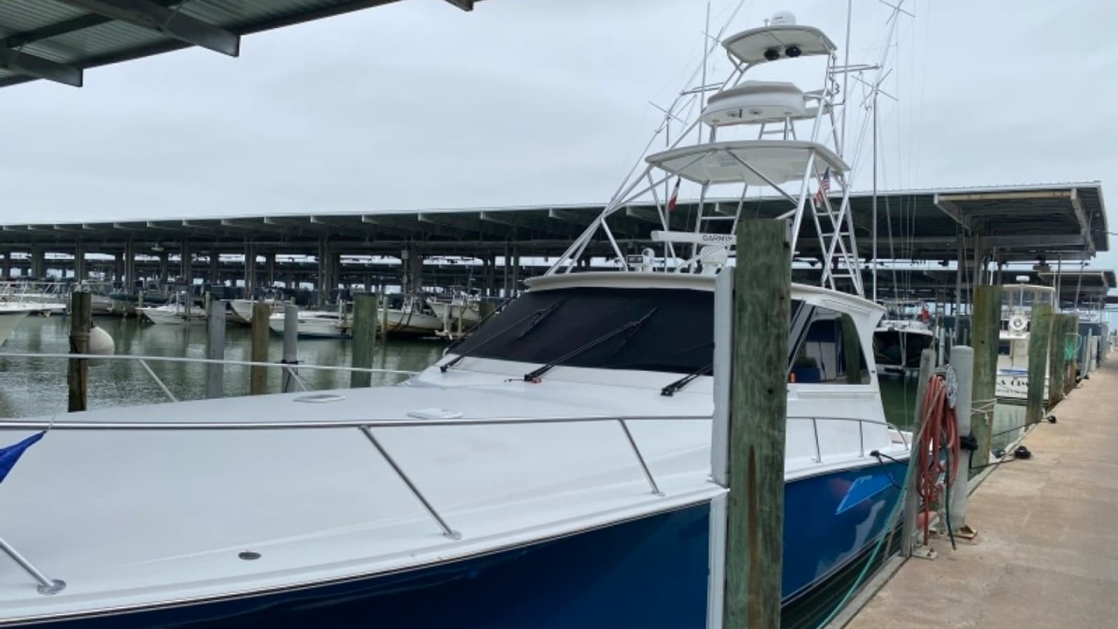 2008 Viking 52 Sport Coupe She's All Hooked Up