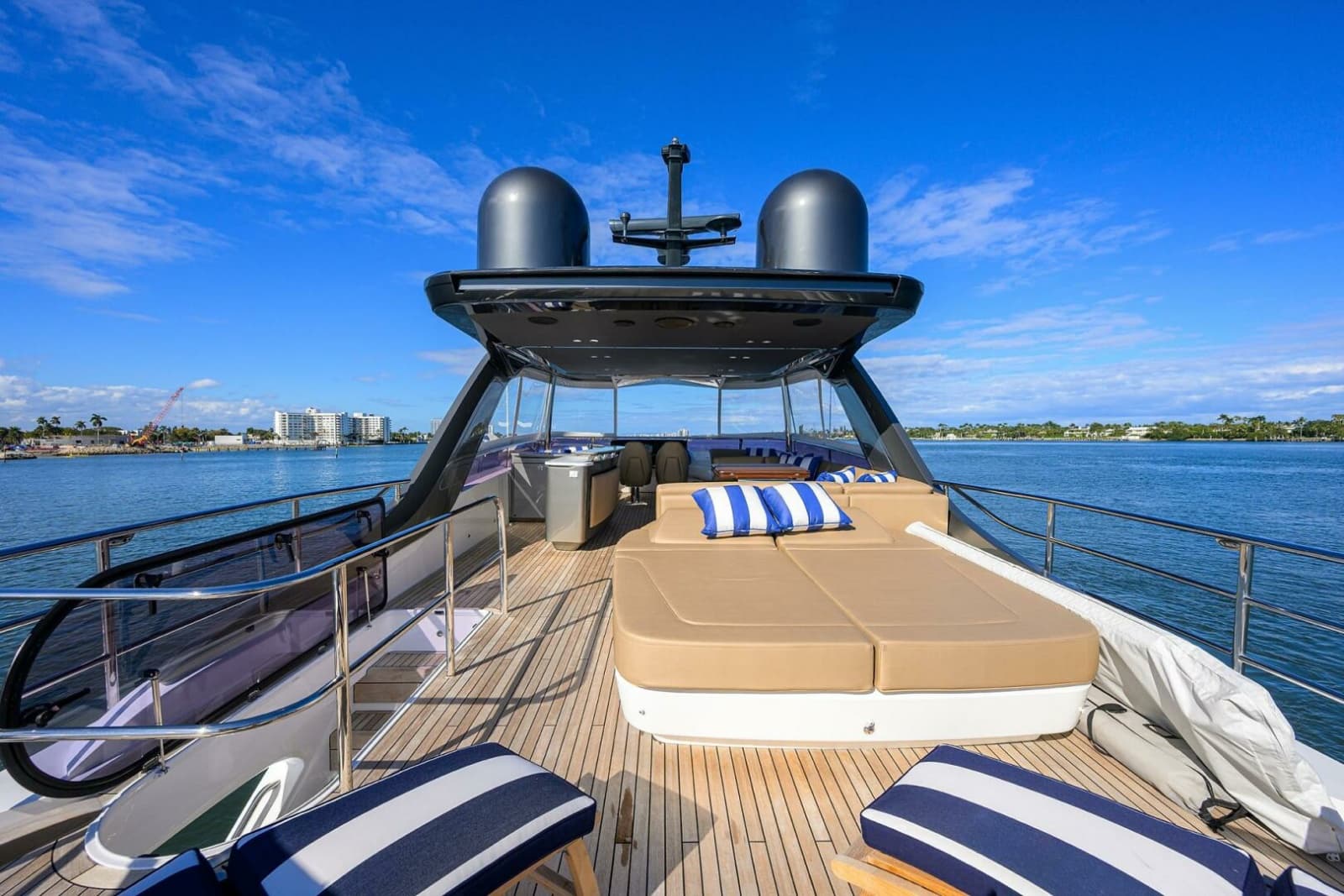 Princess Y78 - Janie II - Bridge Deck