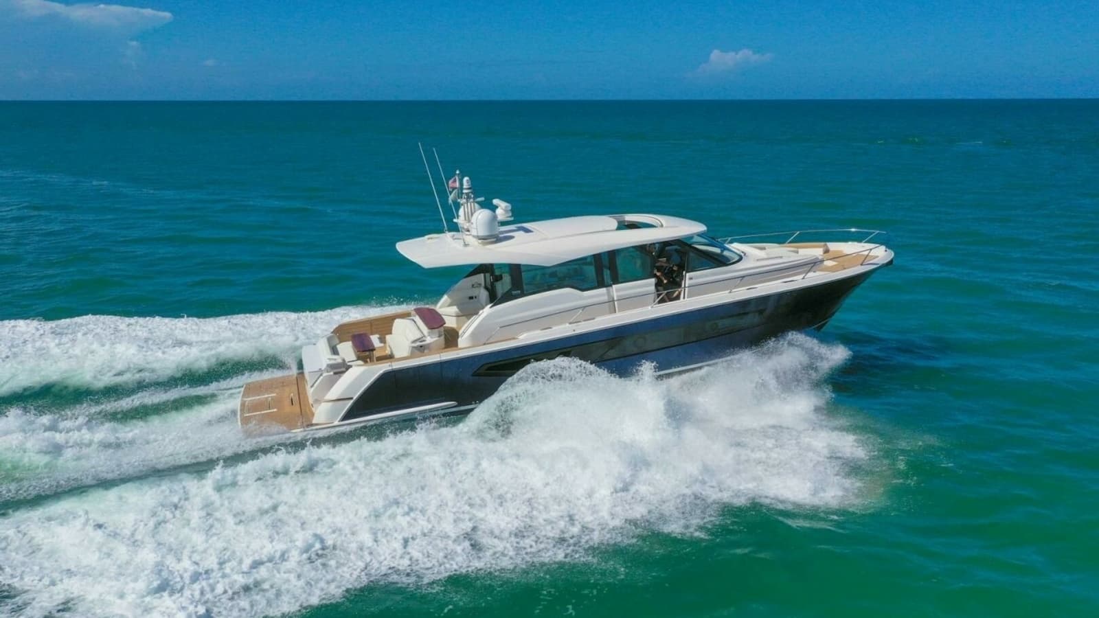 2023 Tiara Yachts EX 60