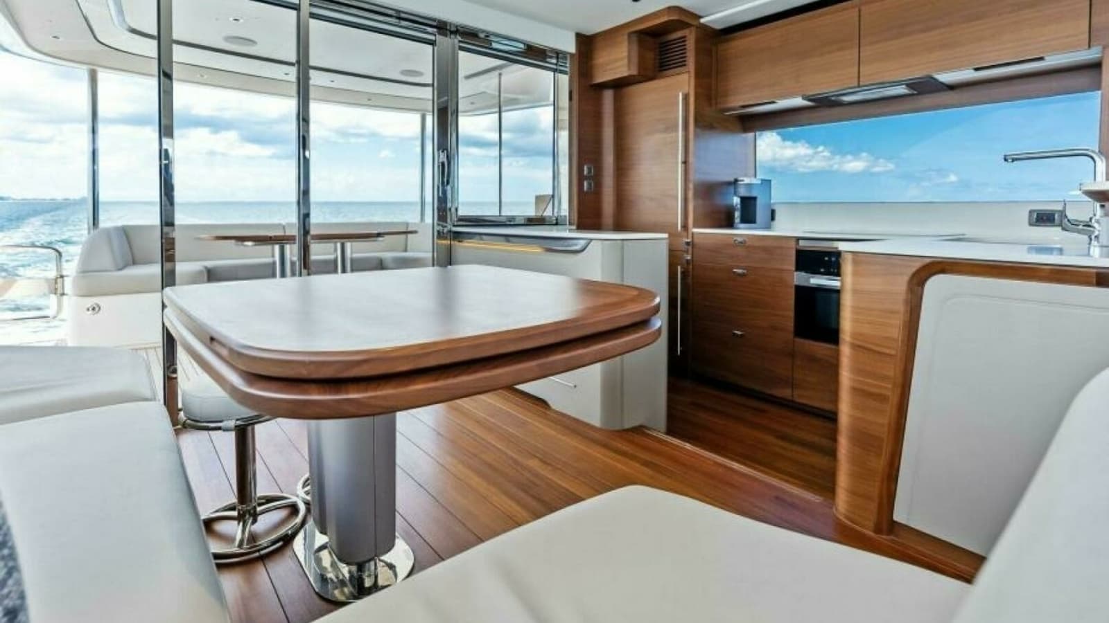 2024 Princess Y72 Motor Yacht