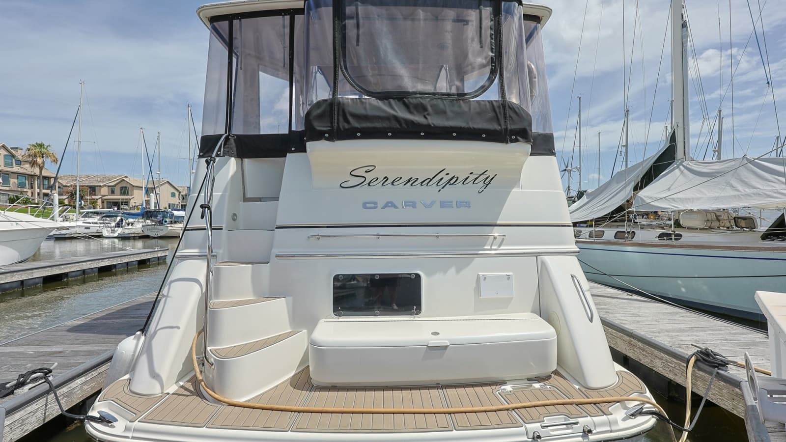 Spacious Aft Deck with Access Steps