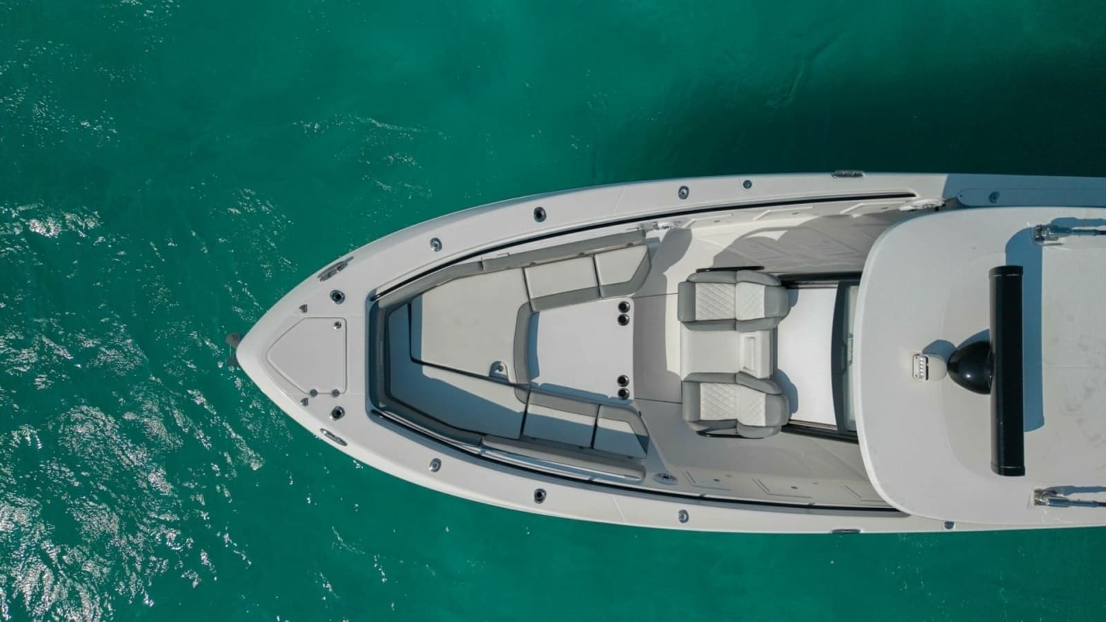 2023 Everglades 365 CC-