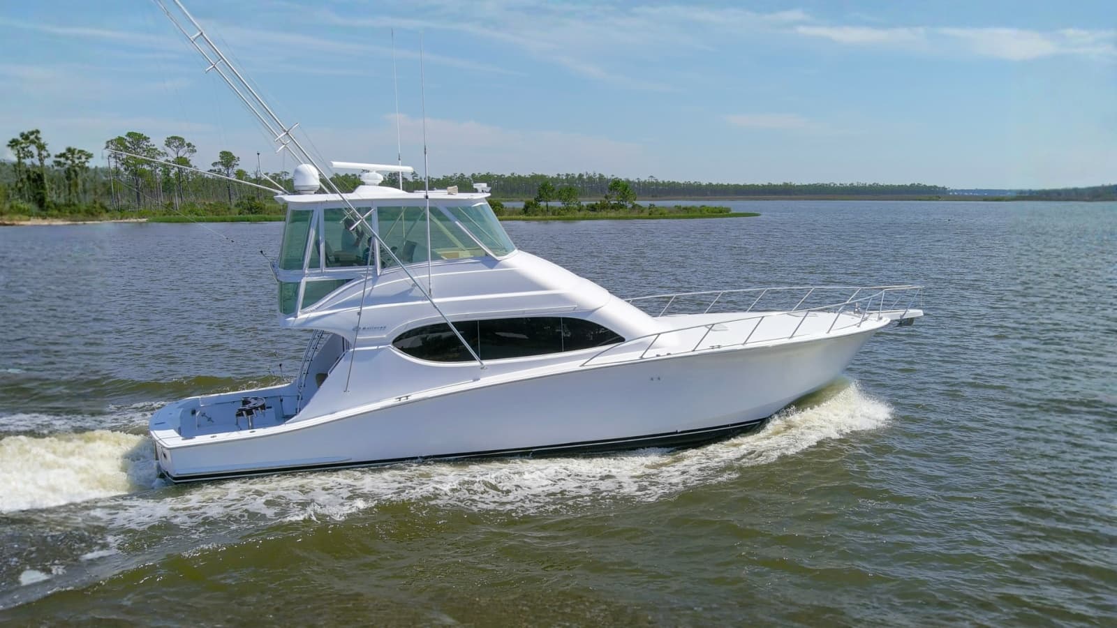 Side Profile of Hatteras 54 Convertible