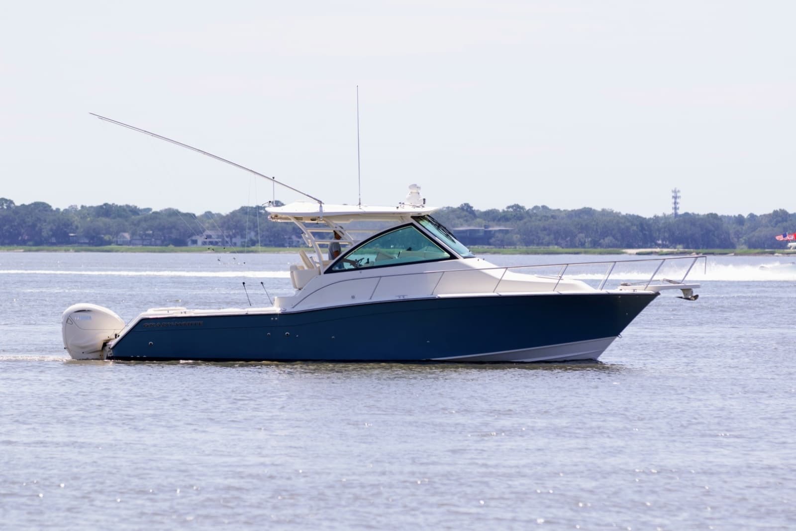 Grady White 37 - TRIPLE NET - Exterior Profile