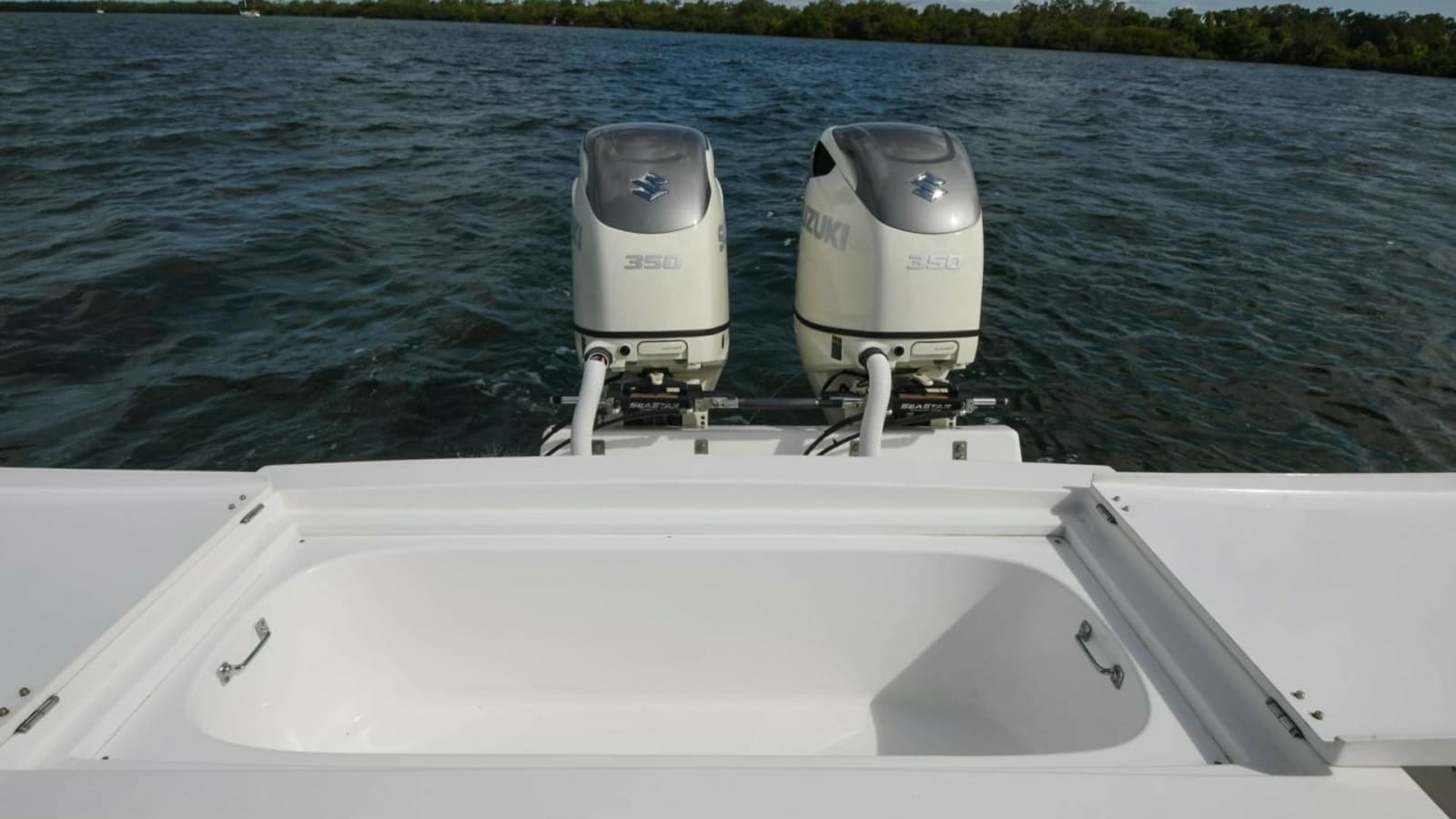 2019 Ocean Master 336 Center Console