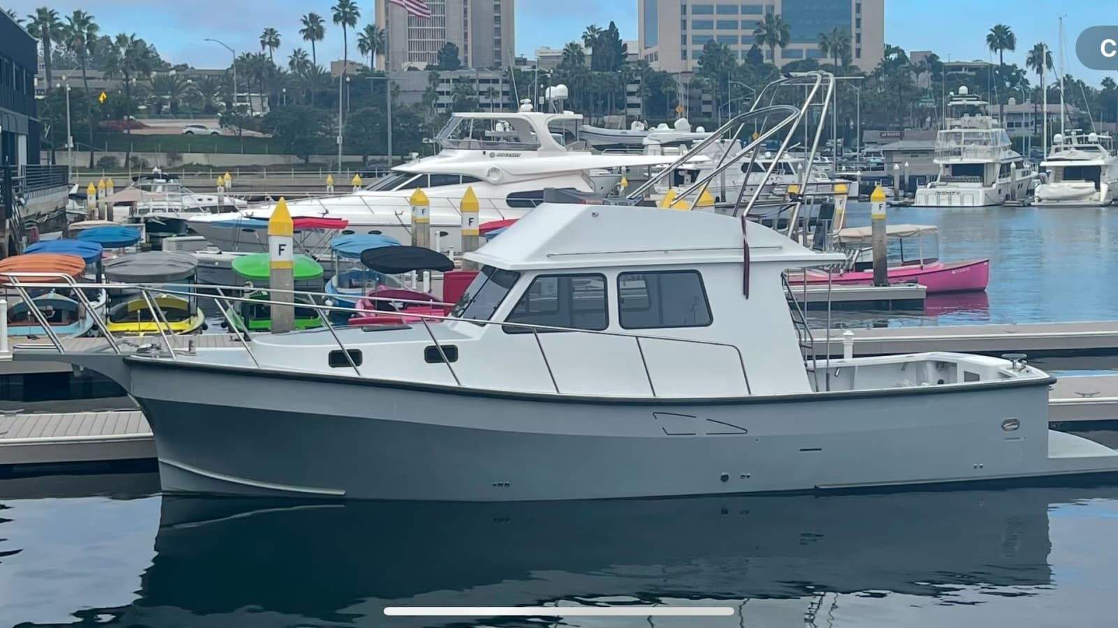 2019 Donelle 35 Flybridge Sportfish "BEAR FLAG 3.0"