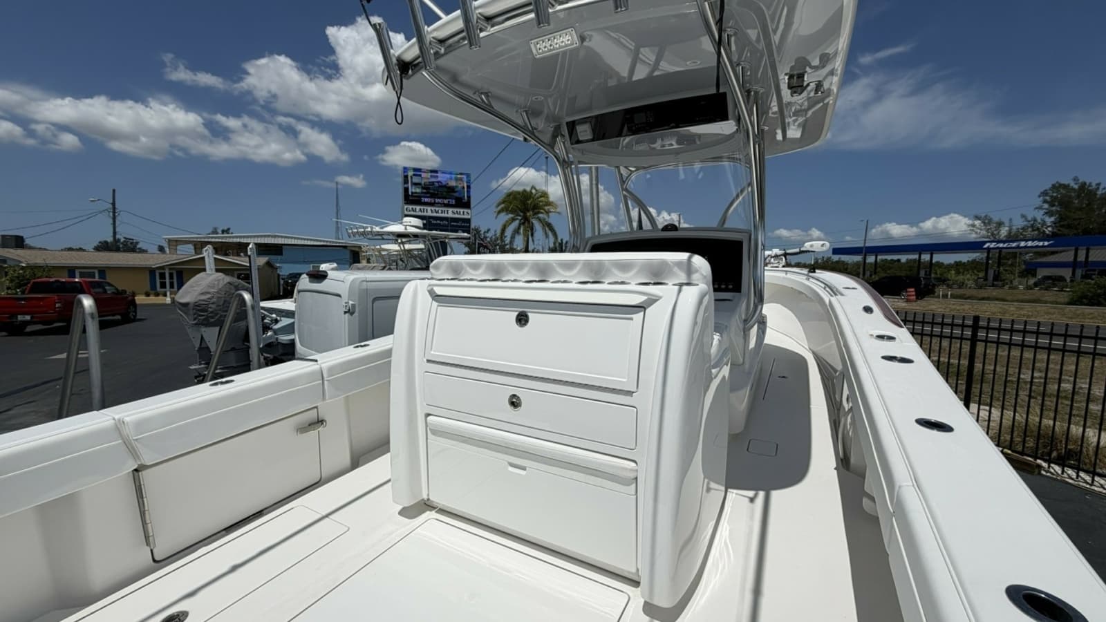 2023 Valhalla Boatworks V33