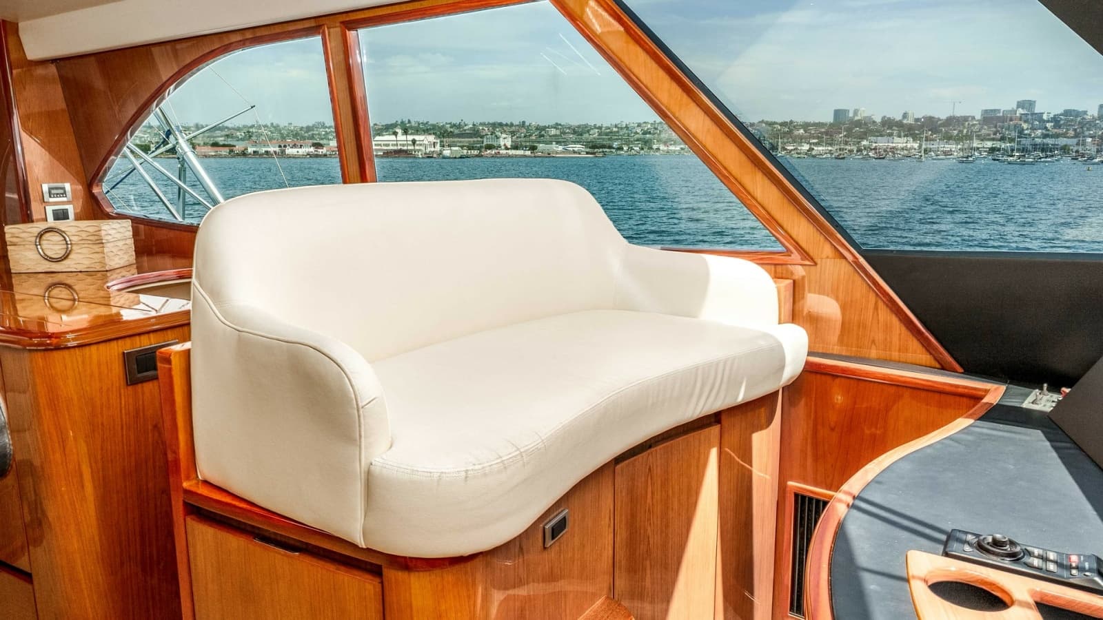 2014 Viking 76 Enclosed Bridge "TRANQUILO"