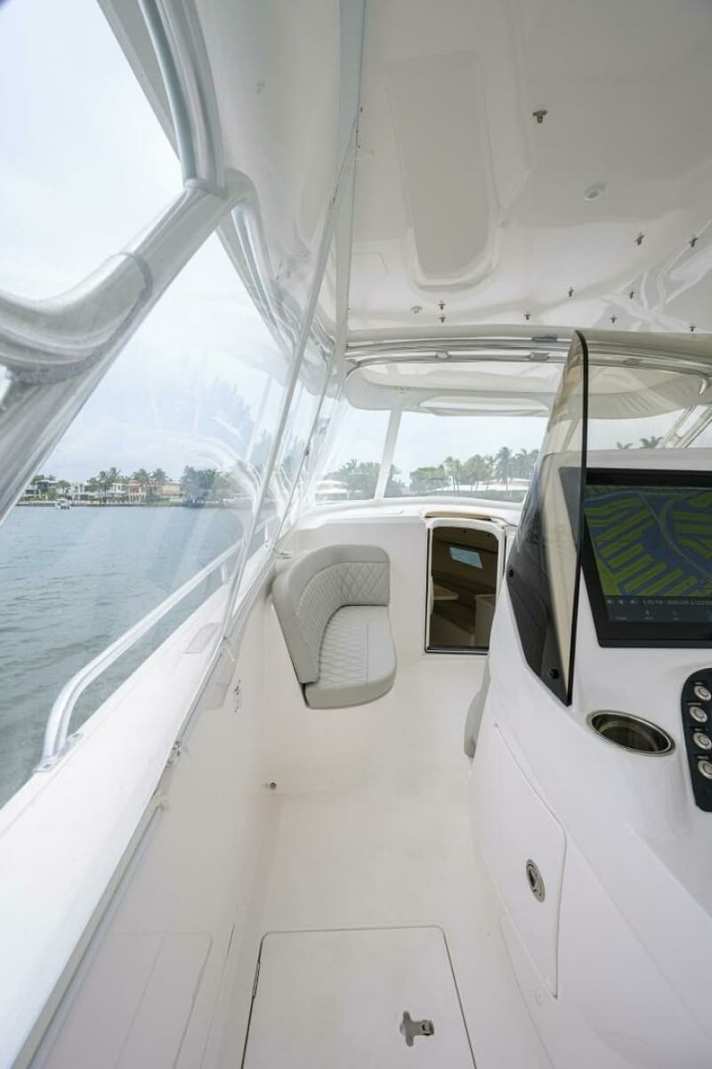 Intrepid 41 - Port Bow Seating