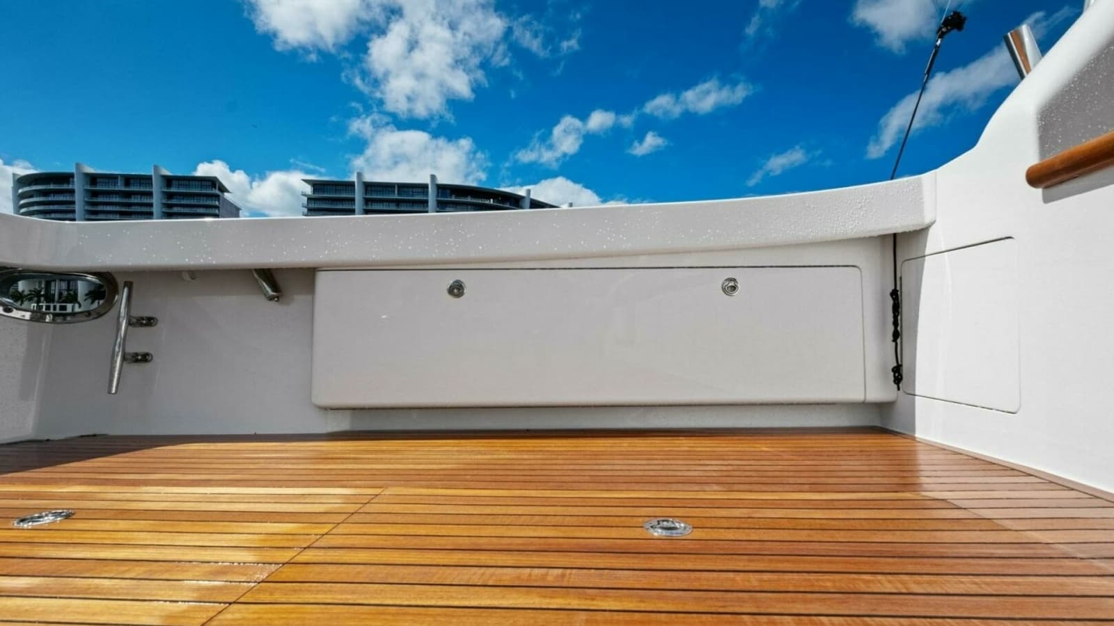 2012 82 Viking Convertible - Lady Di