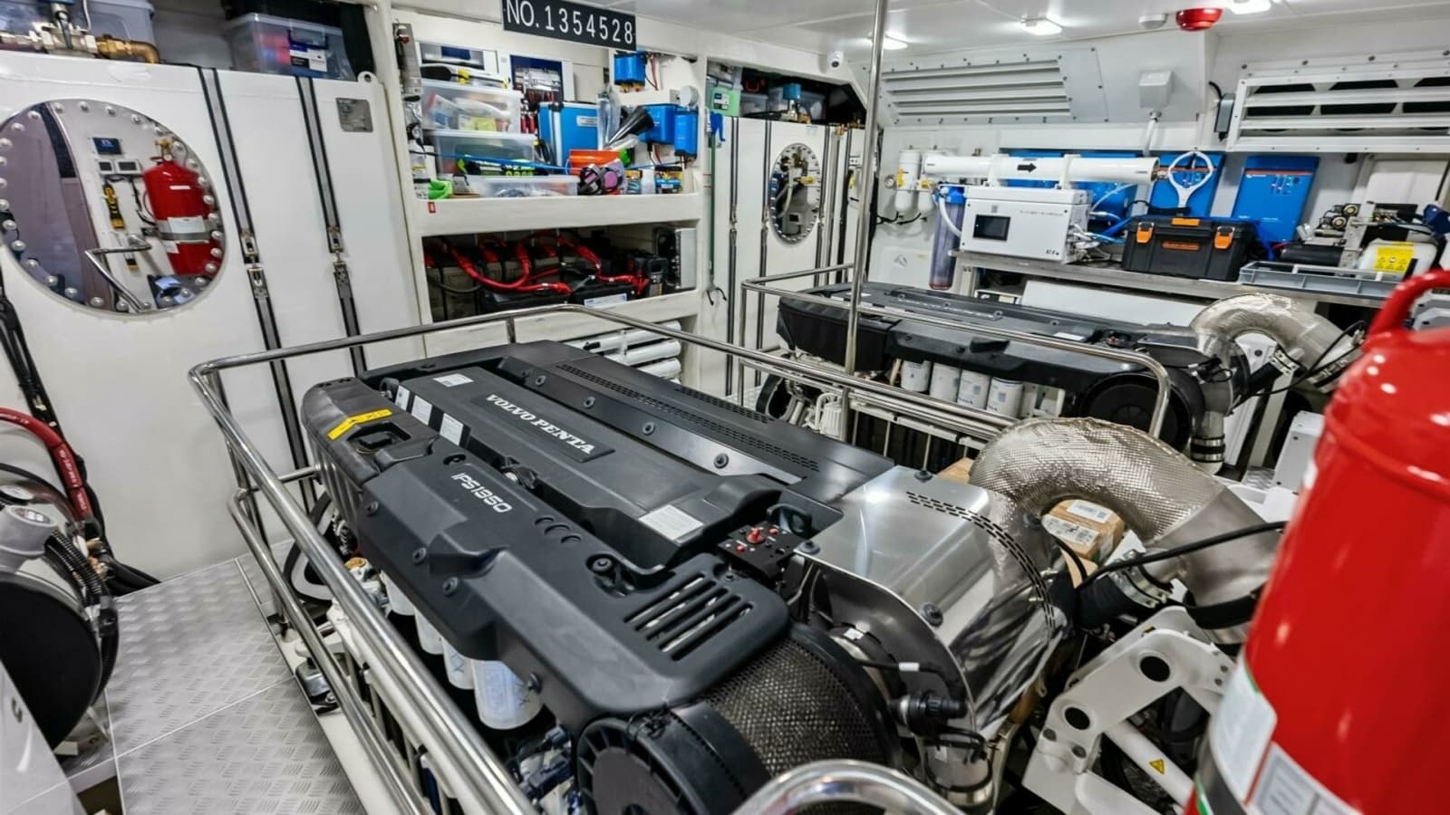 2025 Absolute 75 Navetta