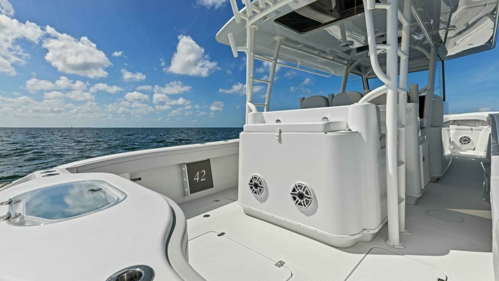 2024 42 Yellowfin