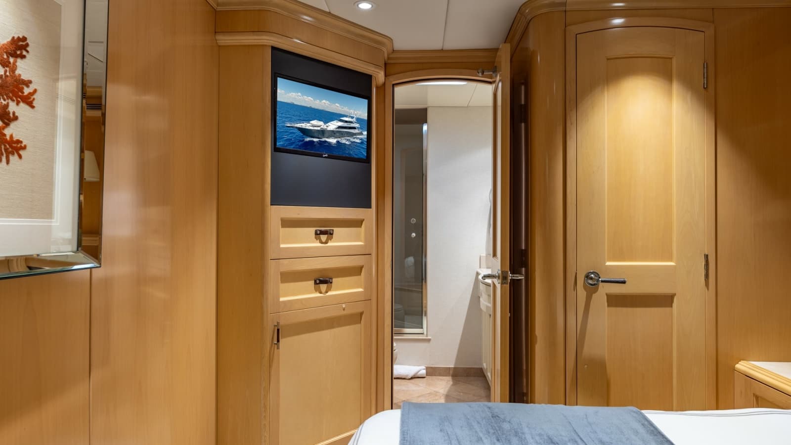 1998 Trinity Yachts Sport Fisherman - BAD COMPANY: Guest Stateroom with Ensuite Access