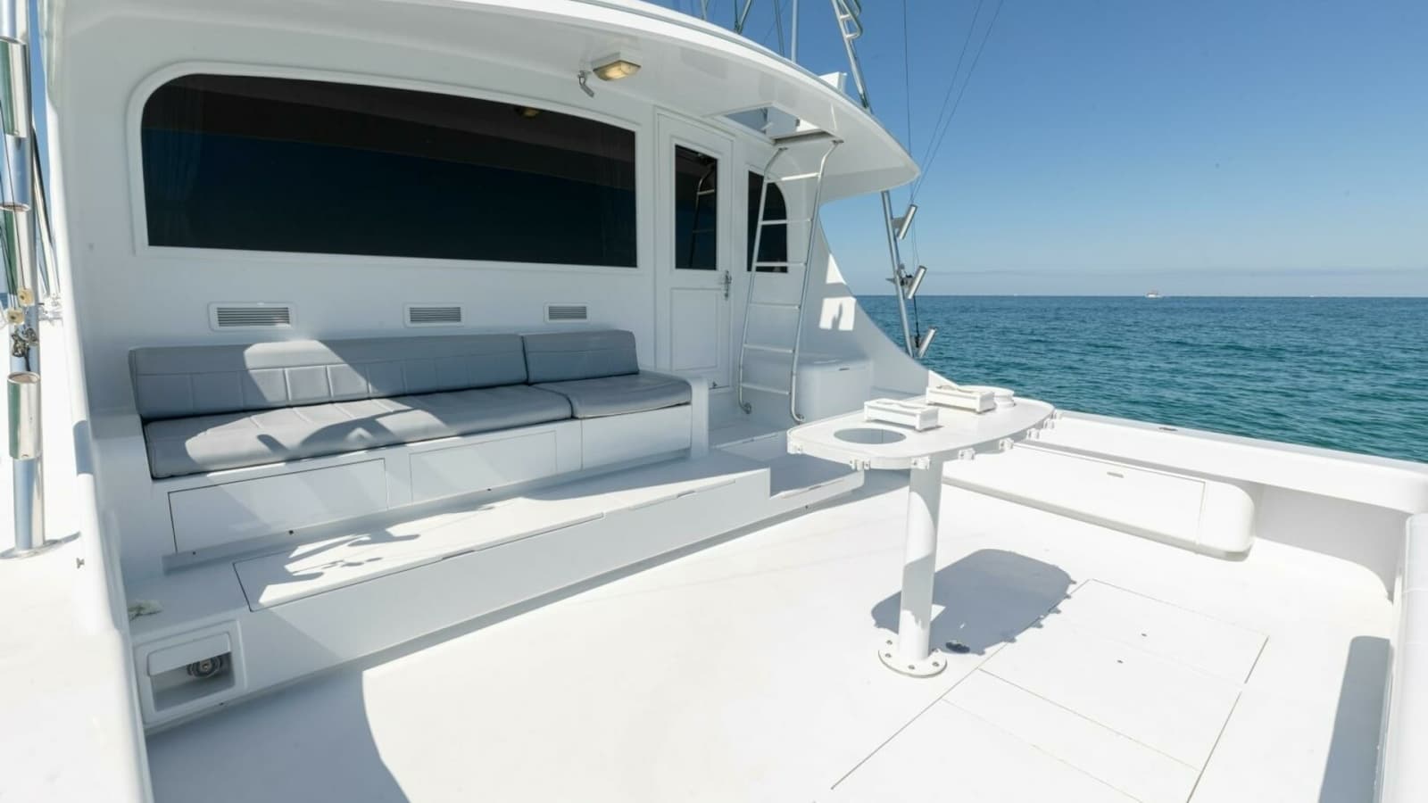 1998 Miller Marine 60' Convertible CAT'N'AROUND-Cockpit 6