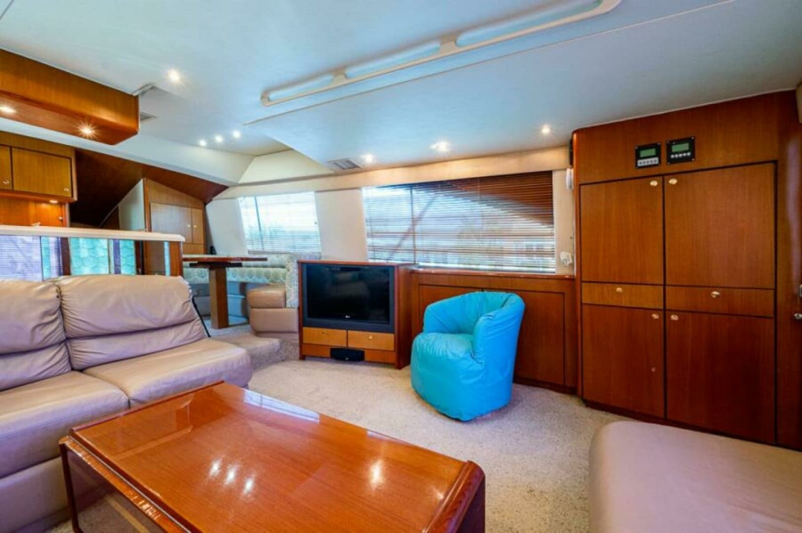 1999 Ocean Yachts 60 Convertible