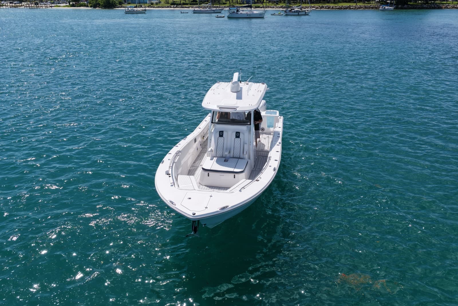 2025 Sea Fox 328 Commander