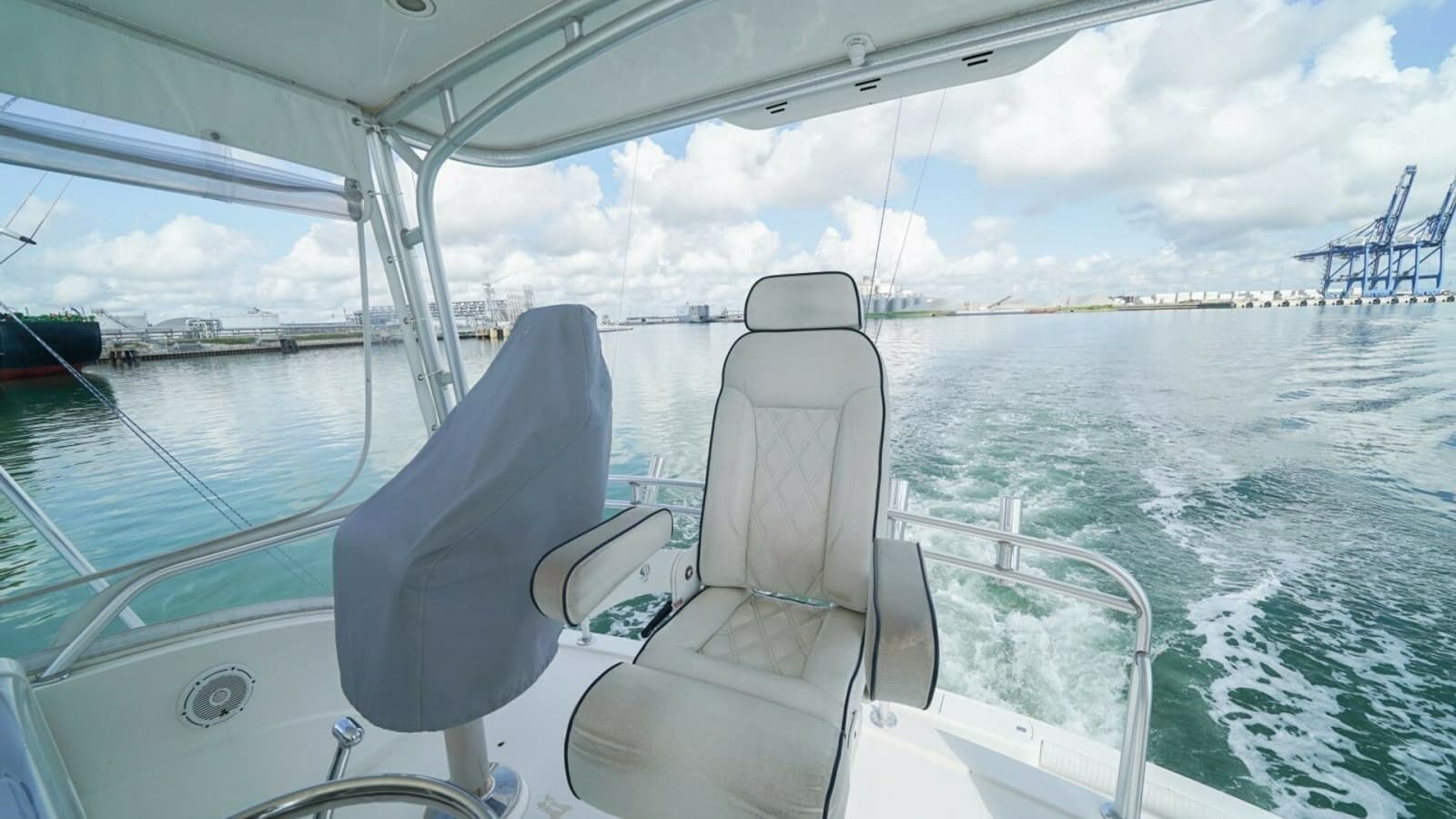 2007 Bertram 51 Convertible Smoker II