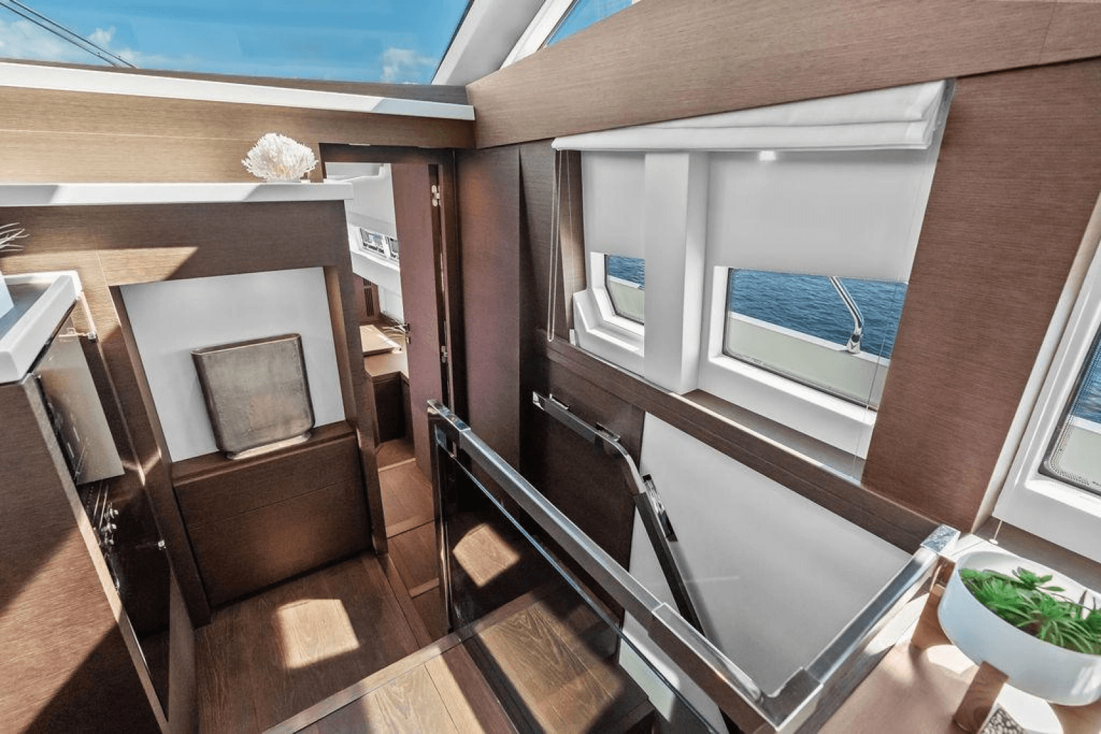 2016 Prestige 750