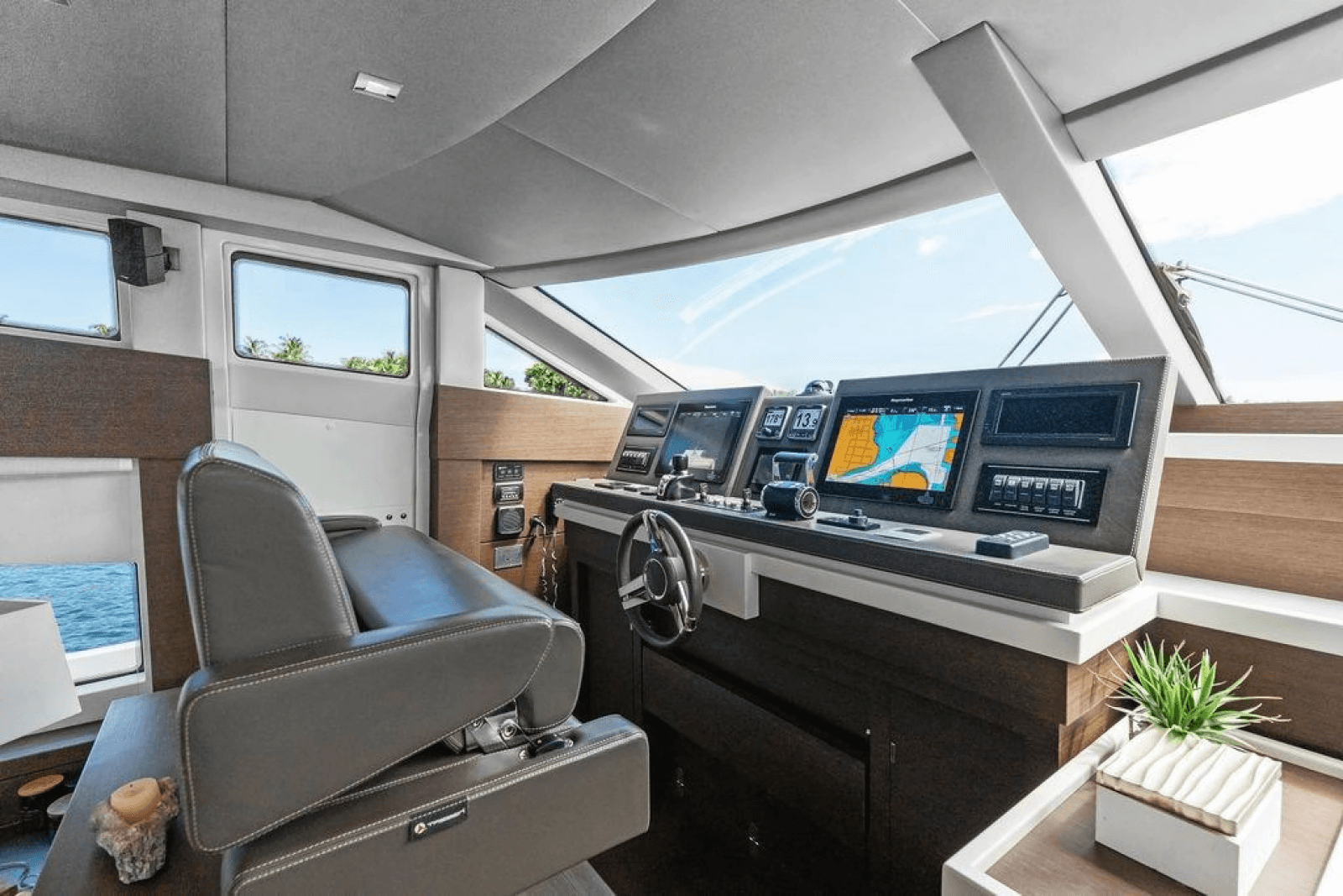 2016 Prestige 750