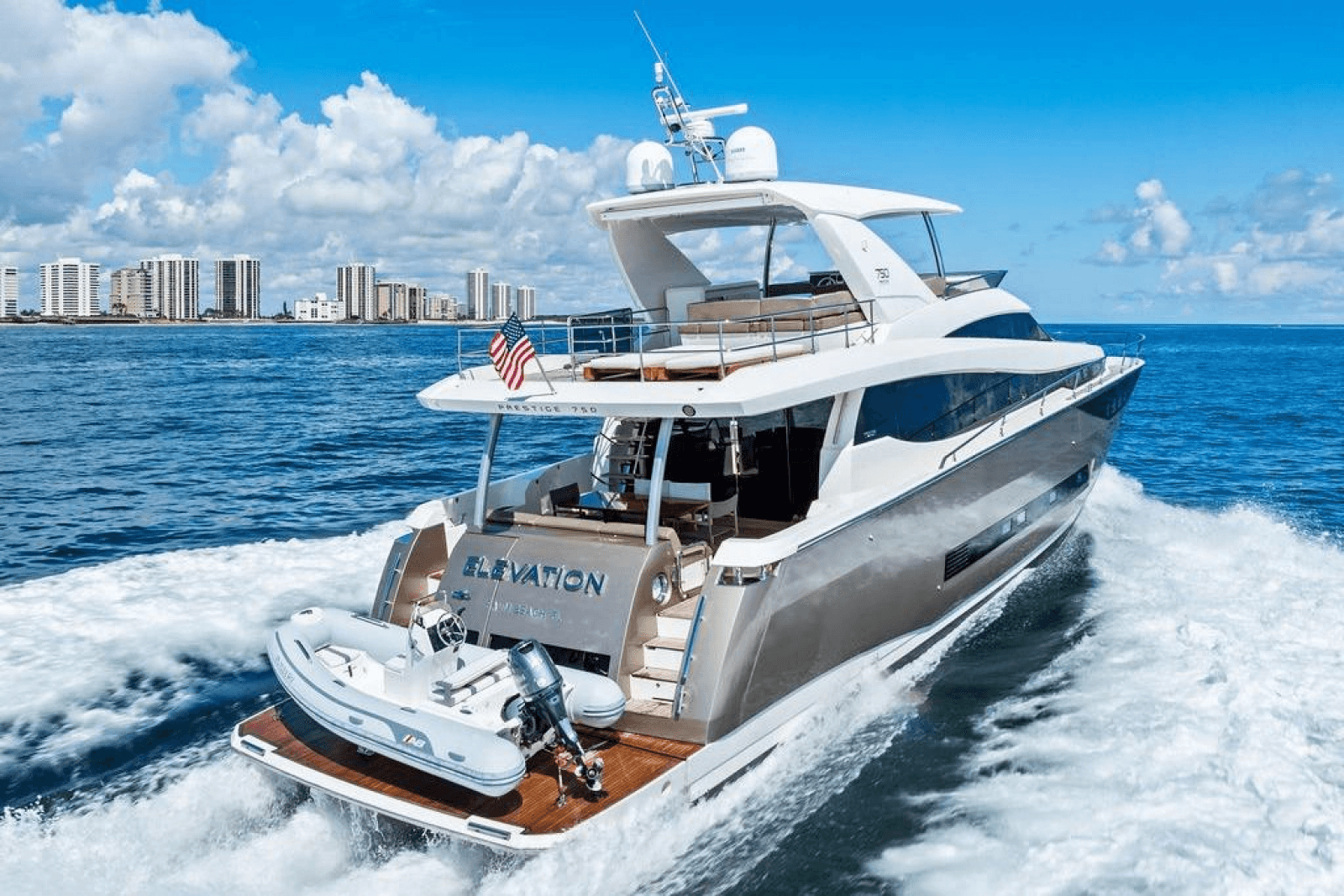 2016 Prestige 750